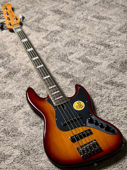Sire Marcus Miller Bass V7 ALDER-5 String 2nd Generation in Tobacco Sunburst