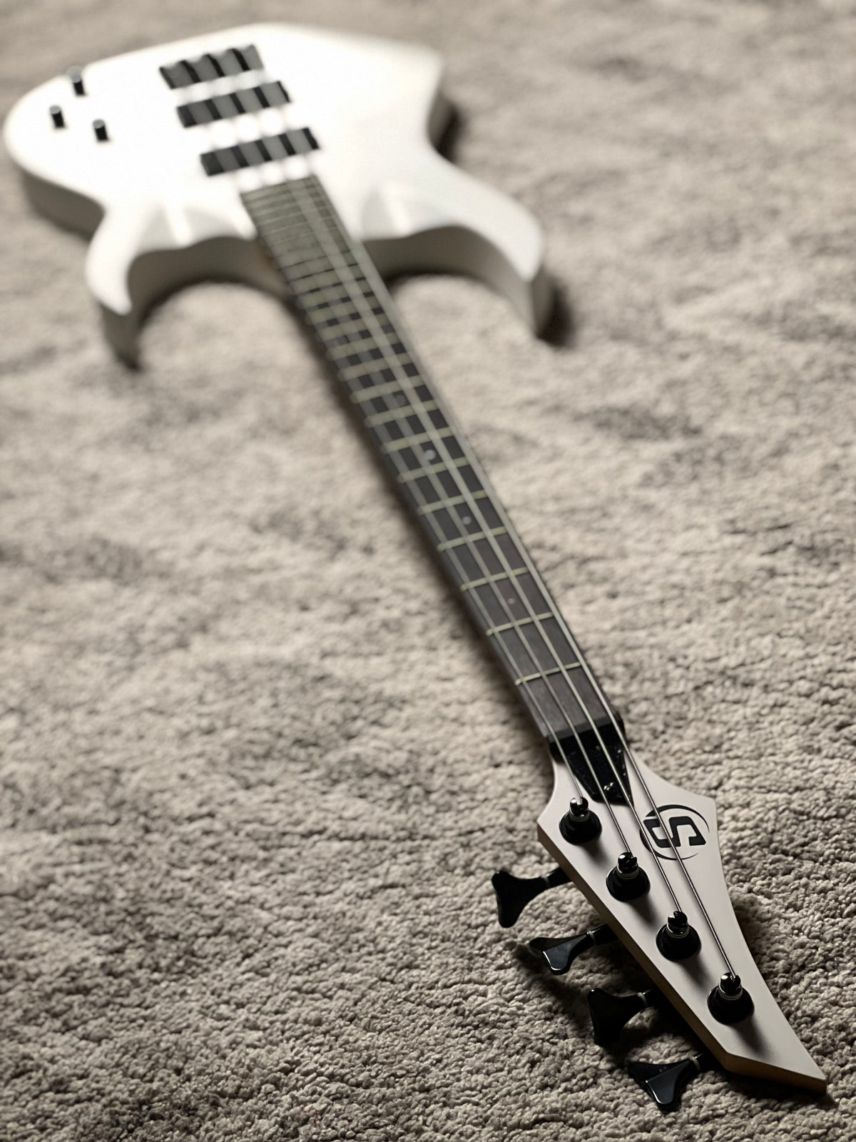 S by Solar Bass AB4.4W in White