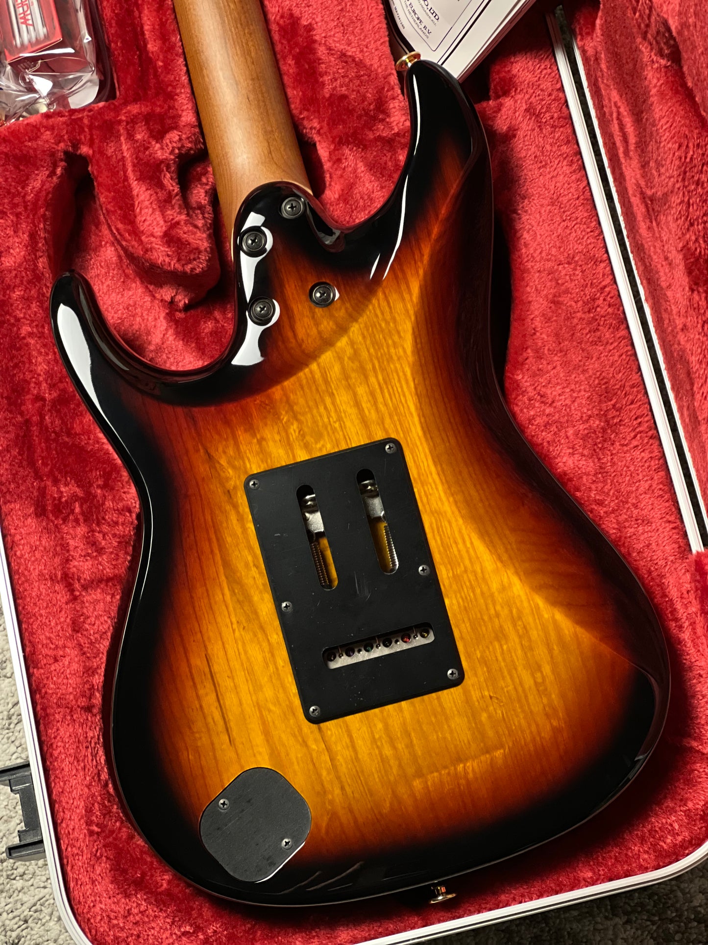 Ibanez Prestige AZ2204AG-TFB w/Case in Tri Fade Burst F2533630
