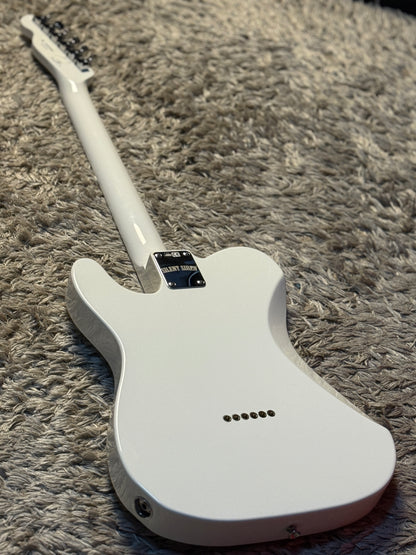 Fender Japan Silent Siren Signature Telecaster with Maple FB in Arctic White JD22030206 (USED)