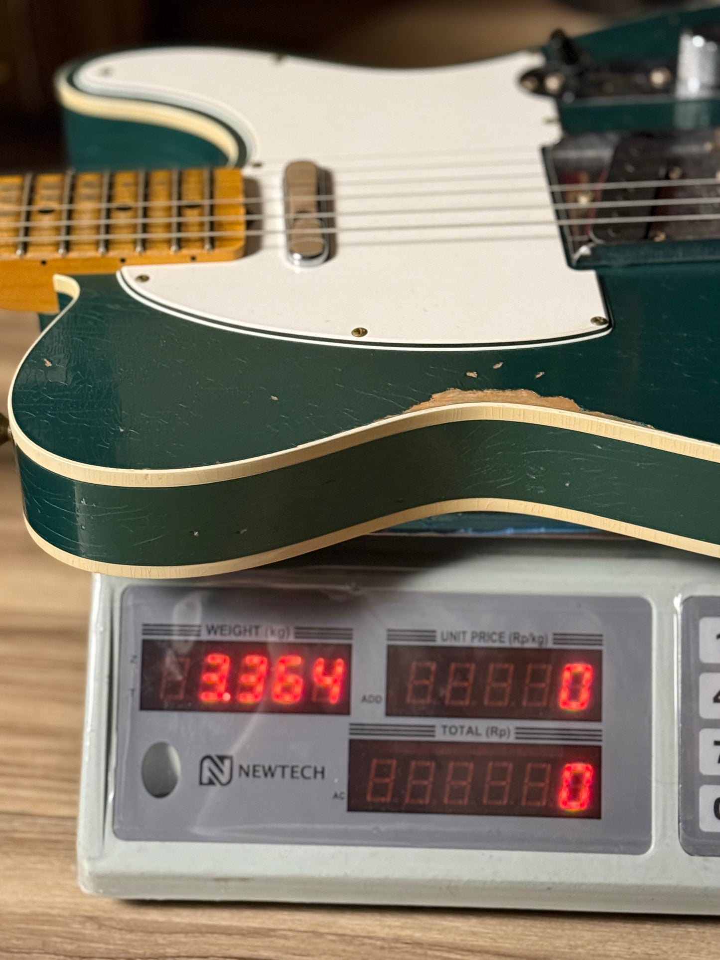 Fender Custom Shop 1965 Telecaster Heavy Relic with Quartersawn Maple in Aged Sherwood Green Metallic