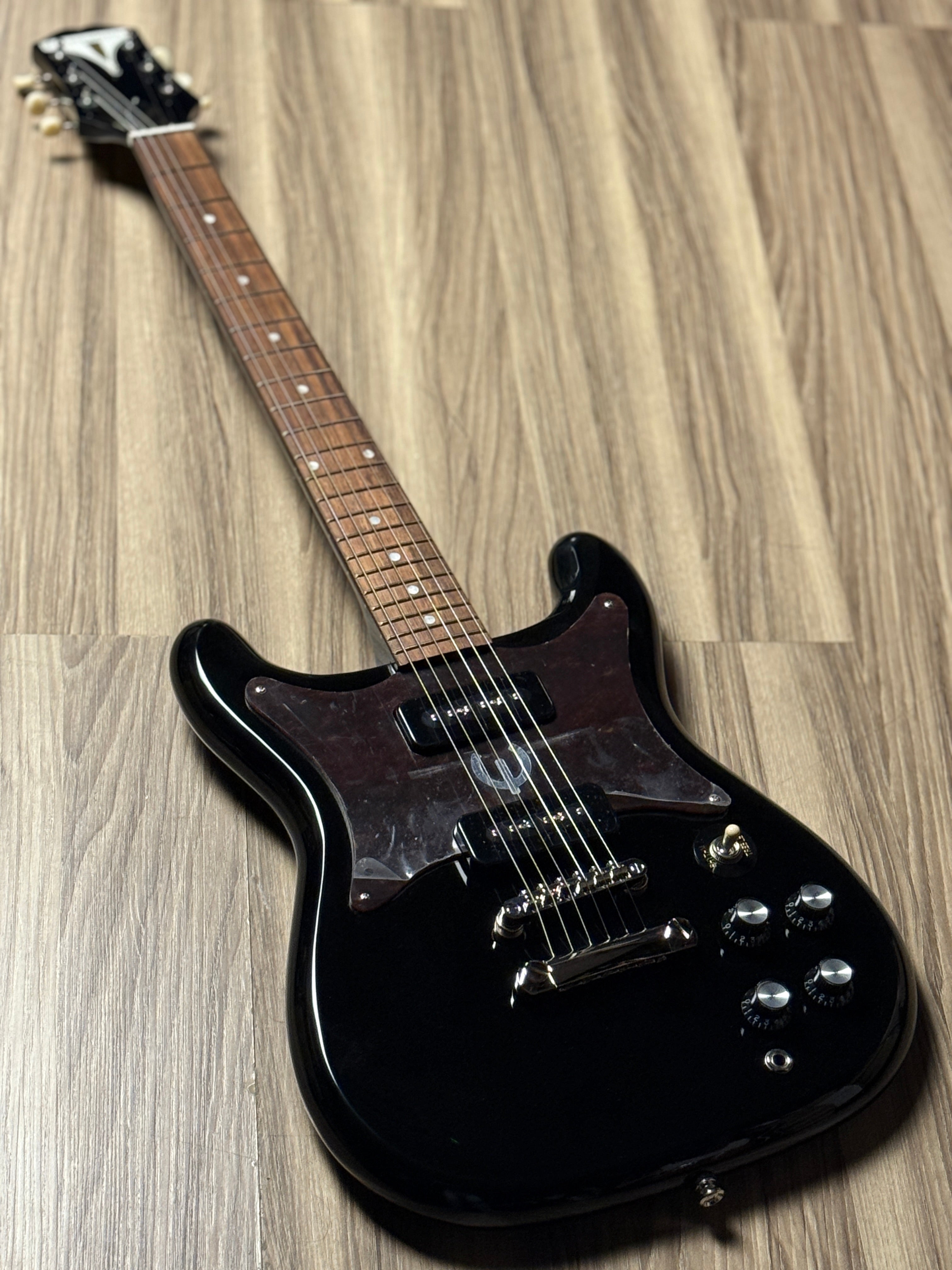 Epiphone Wilshire P-90s in Ebony – nafiriguitar.com