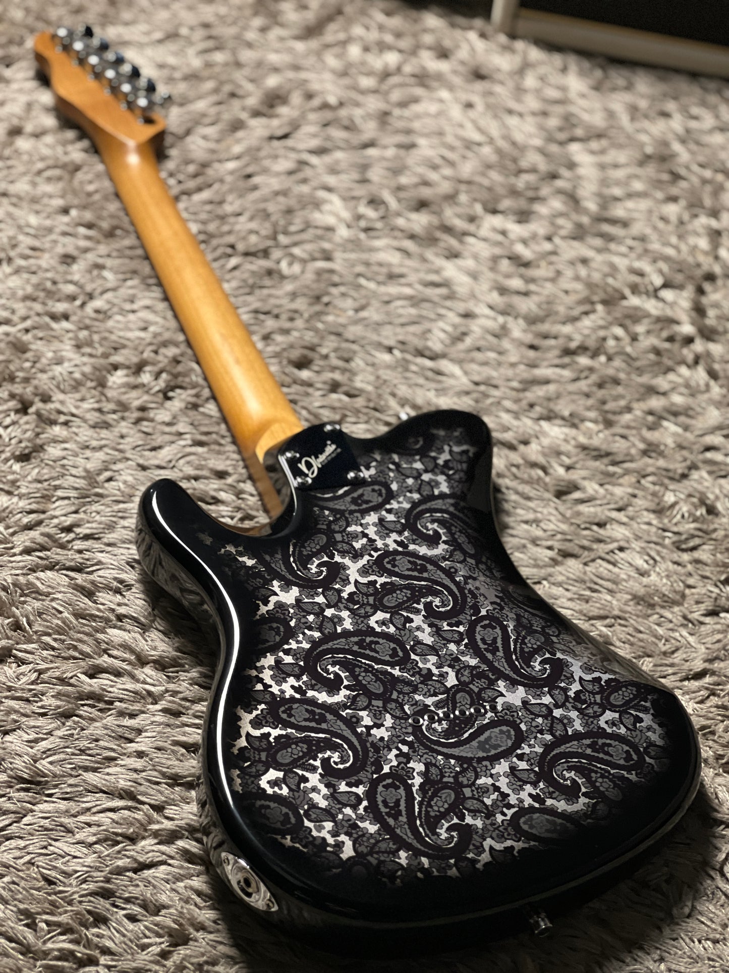 Dhatarattha Performance DTL in Black Paisley with Rosewood FB