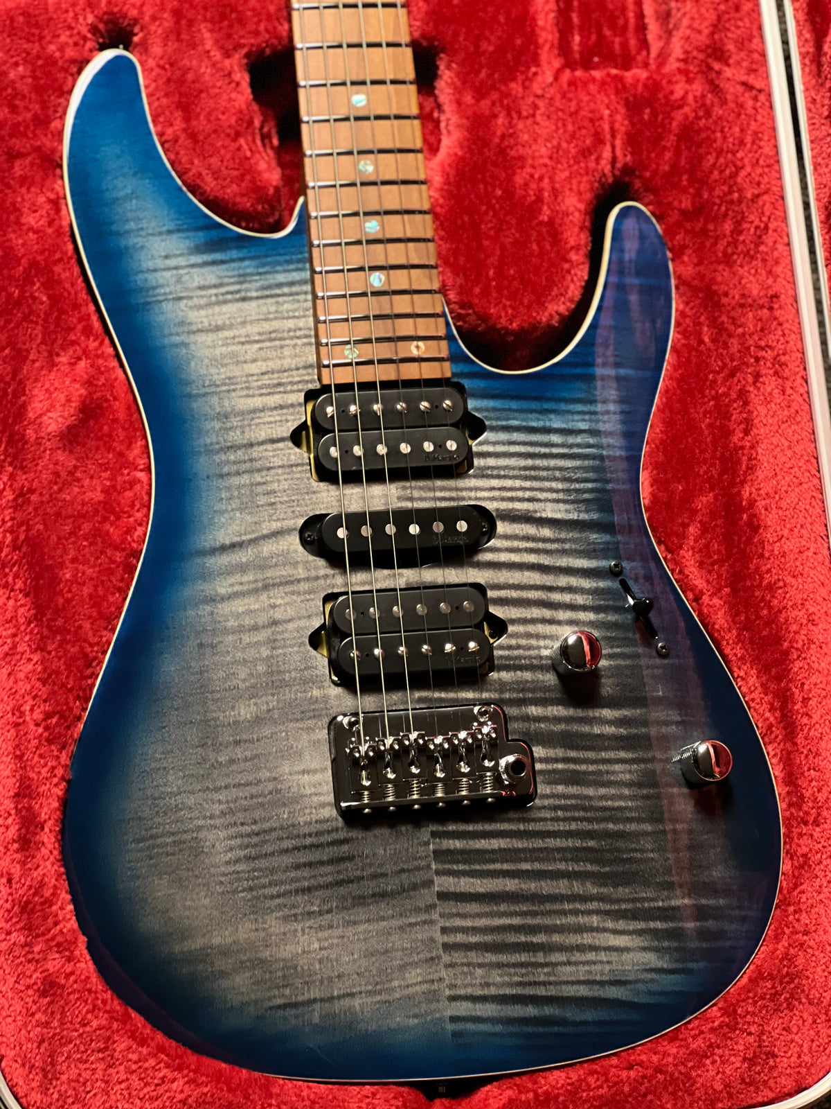 Ibanez Prestige AZ2407F พร้อมเคสสี Sodalite