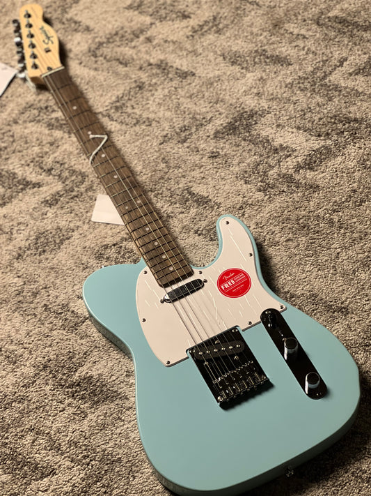 Squier FSR Sonic Telecaster Electric Guitar w/White Pickguard Laurel FB in Daphne Blue