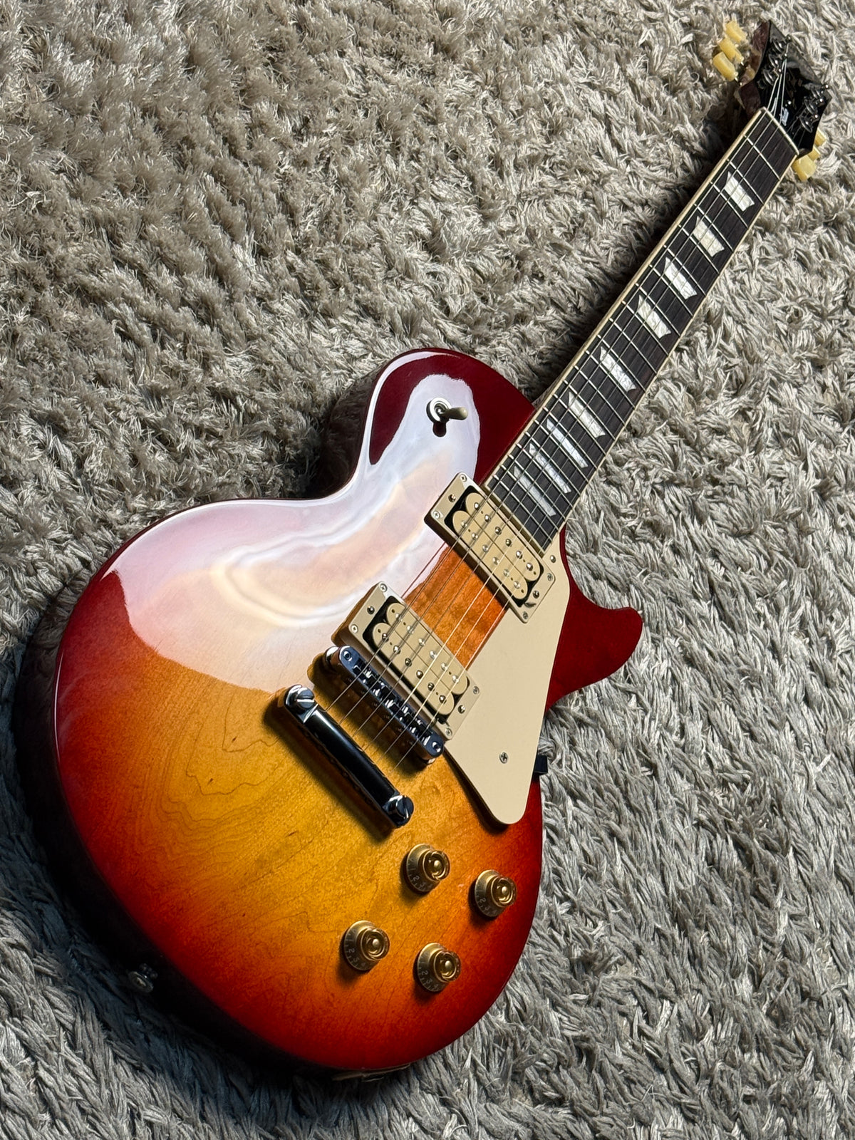 Gibson Les Paul Studio Double Trouble in Cherry Sunburst 234450096