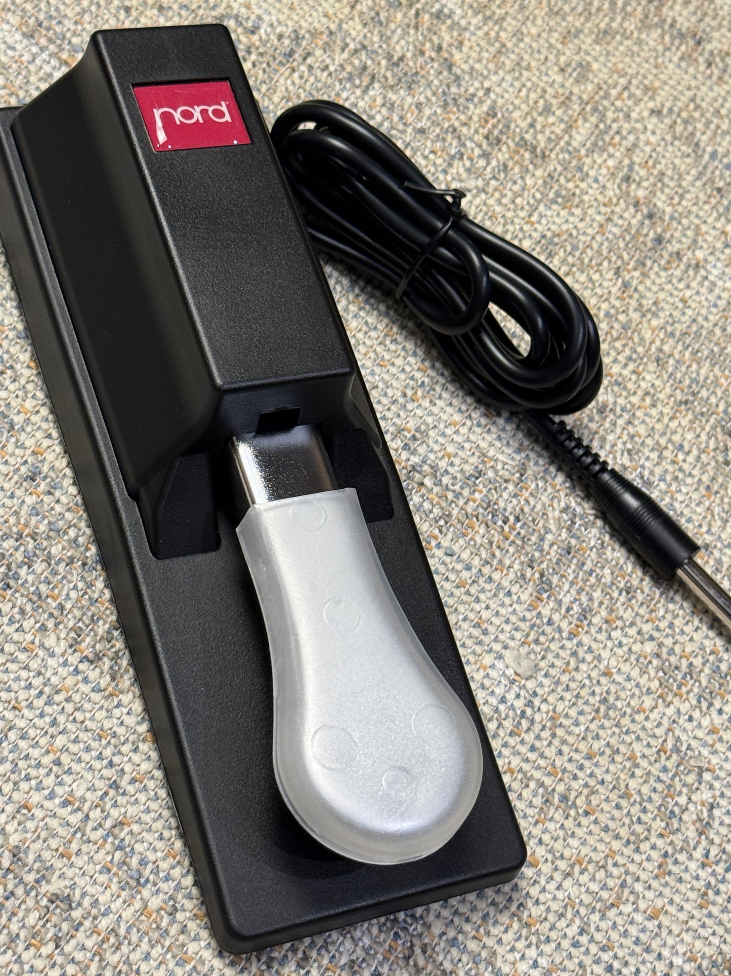 Nord Sustain Pedal Piano Single –