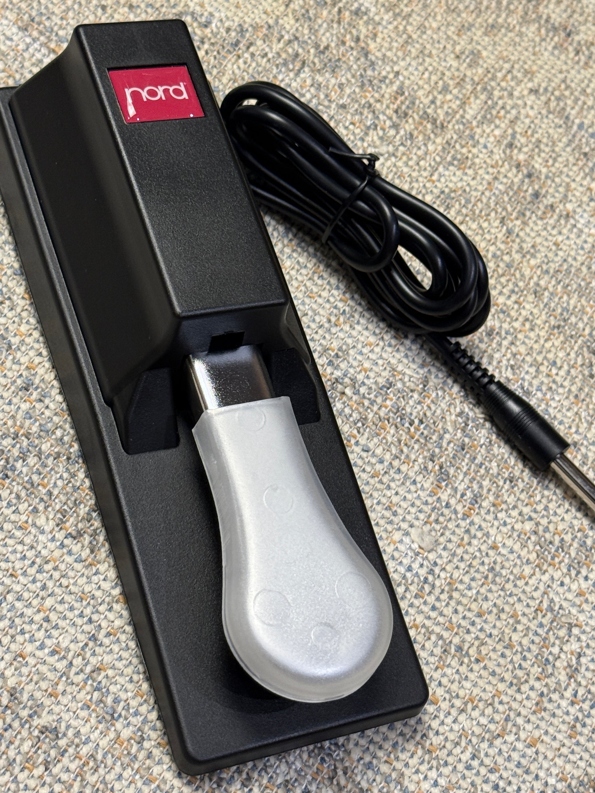 Nord Sustain Pedal Piano Single –