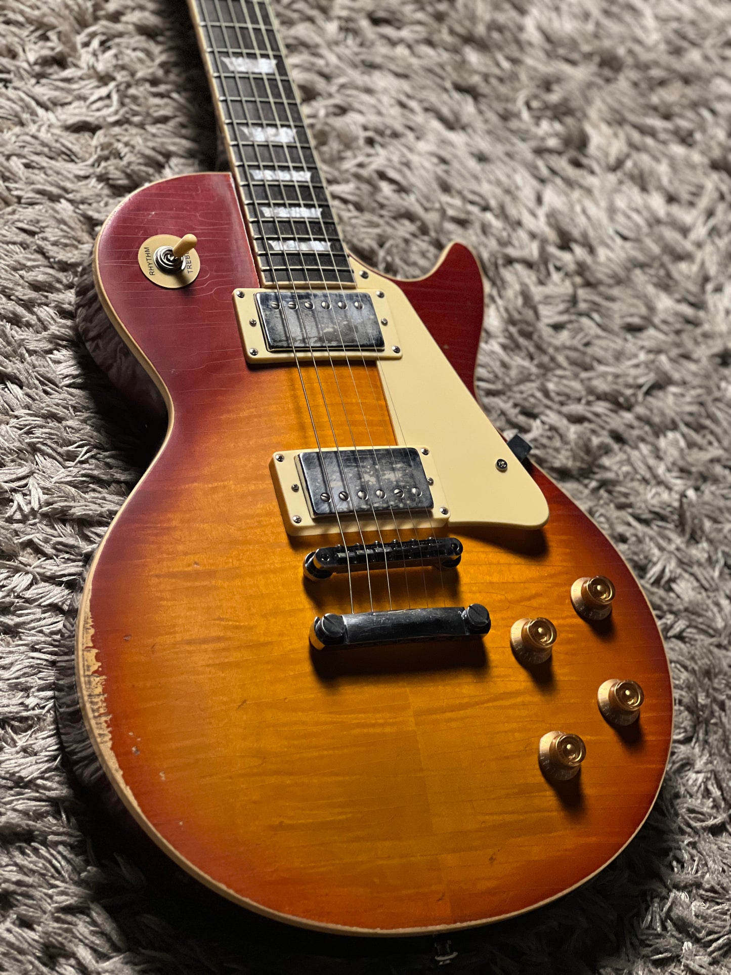 SLX Eagle Antique in Iced Tea Burst with Nitrocellulose Lacquer (Medium Relic)