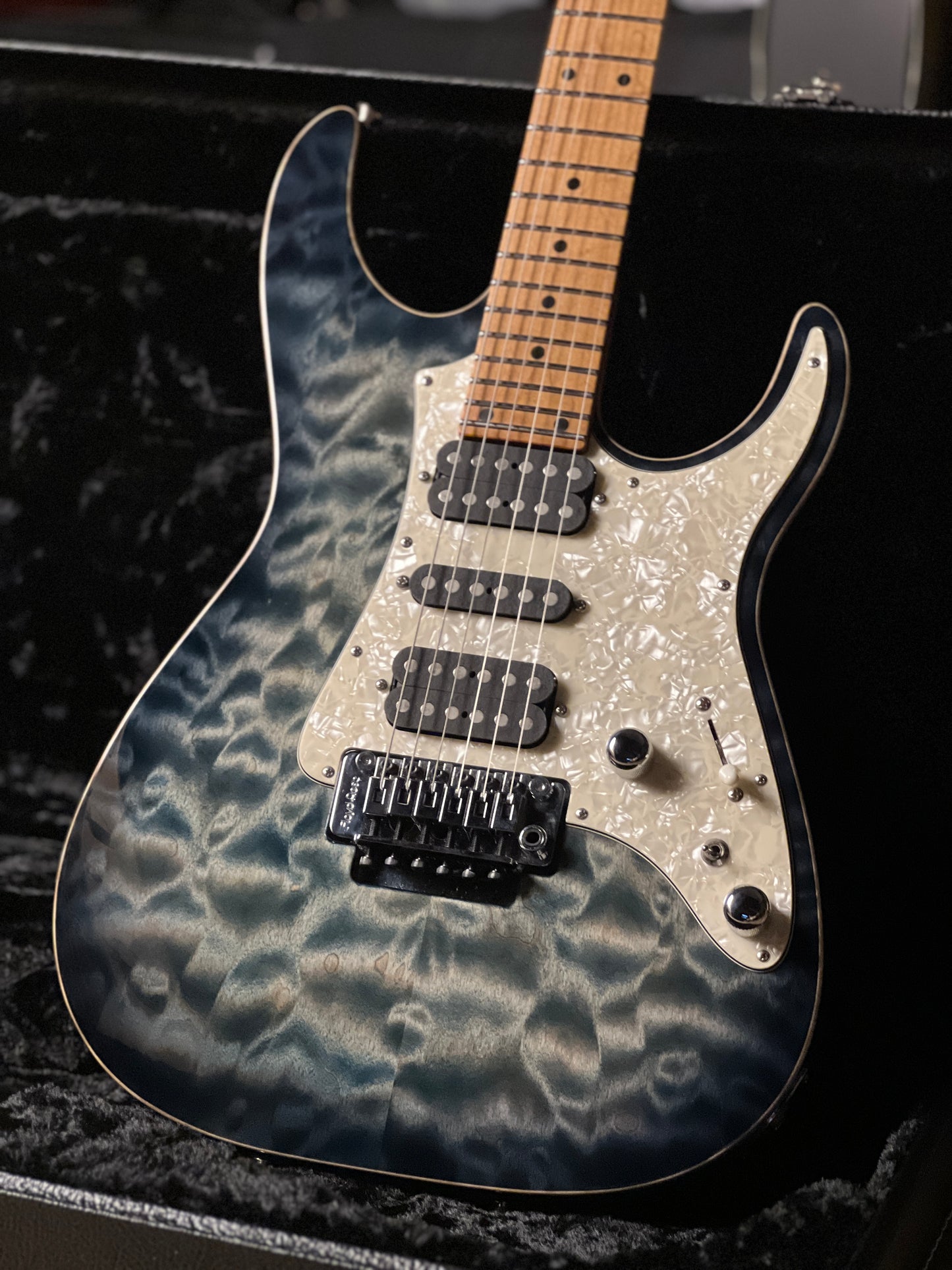 Tom Anderson Guardian Angel Arctic Blue Burst with Binding 03-06-18A