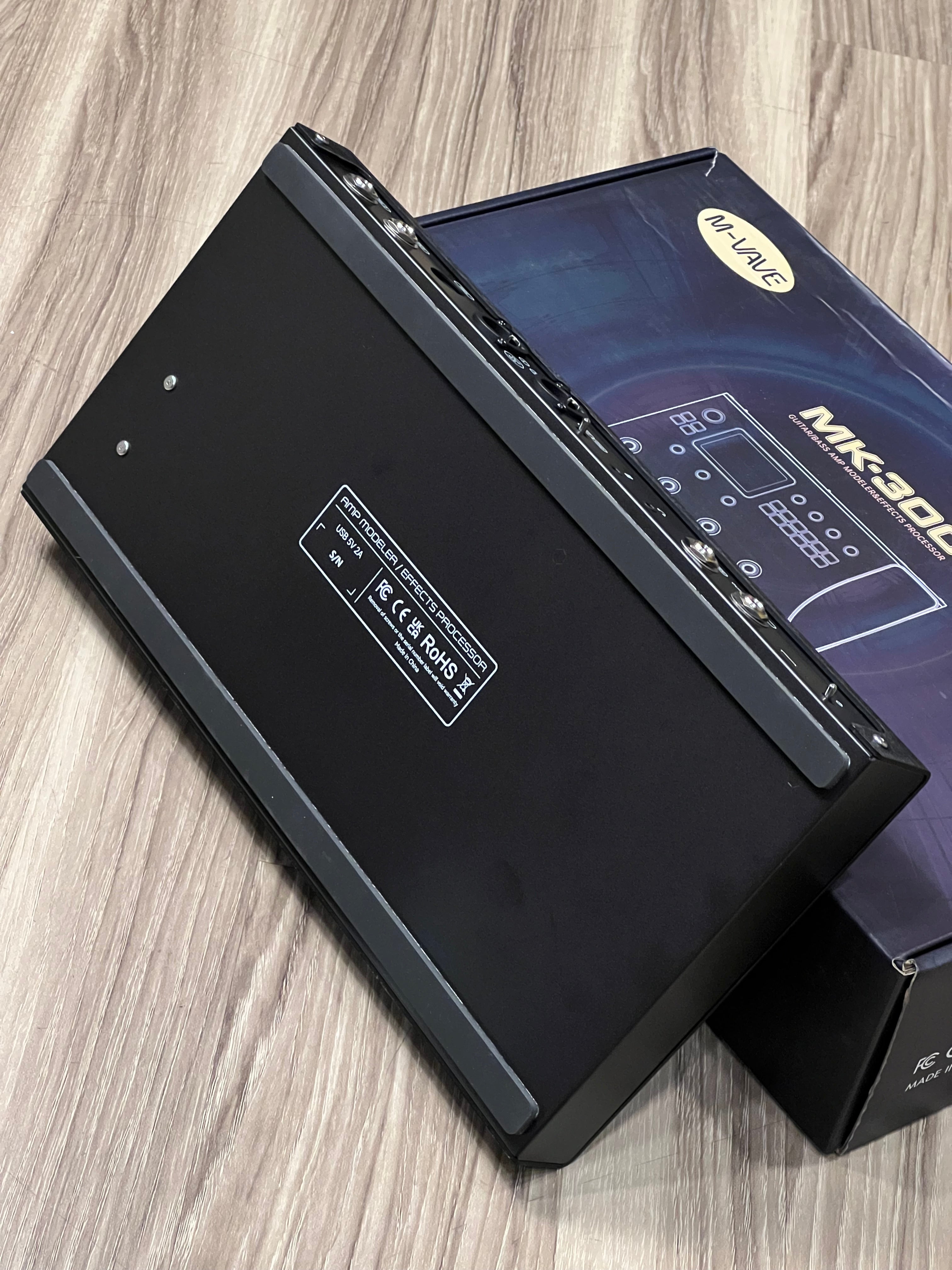 M-VAVE MK300 Guitar Multi-Effect Processor – nafiriguitar.com