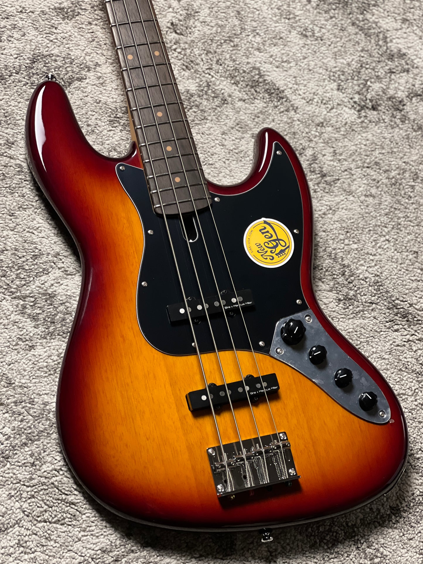 Sire Marcus Miller V3-4 St New Gen in Tobacco Sunburst