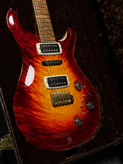 PRS Private Stock Modern Eagle V Piezo in Dragon's Breath Glow 327530