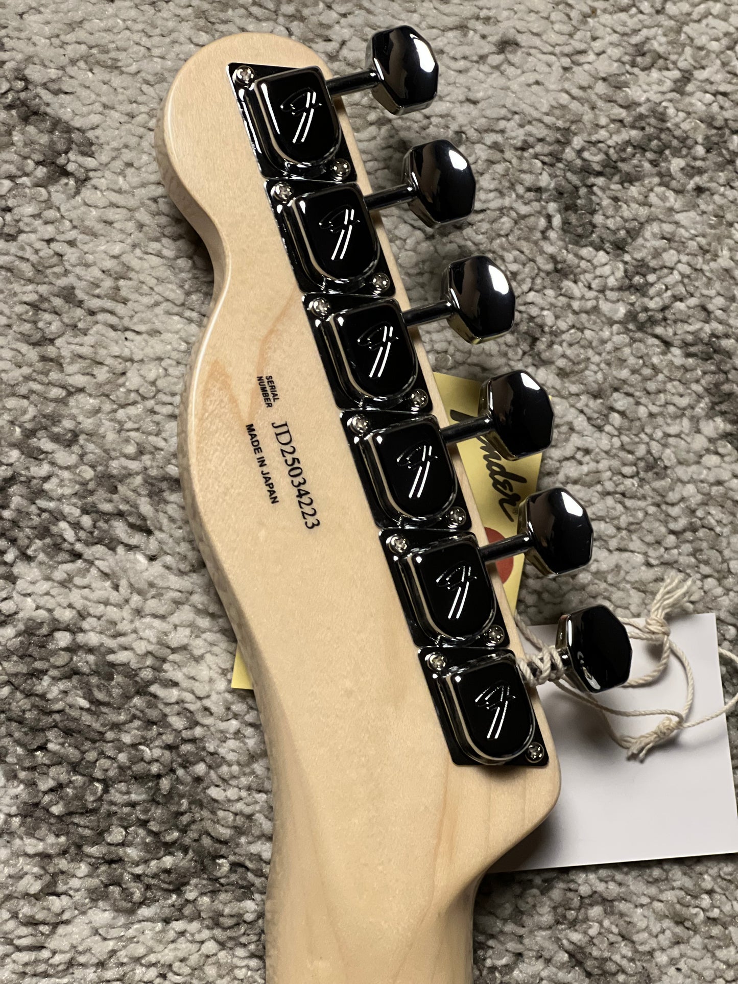 Fender Japan Traditional II 70s Telecaster Custom with Maple FB in Black JD25034223