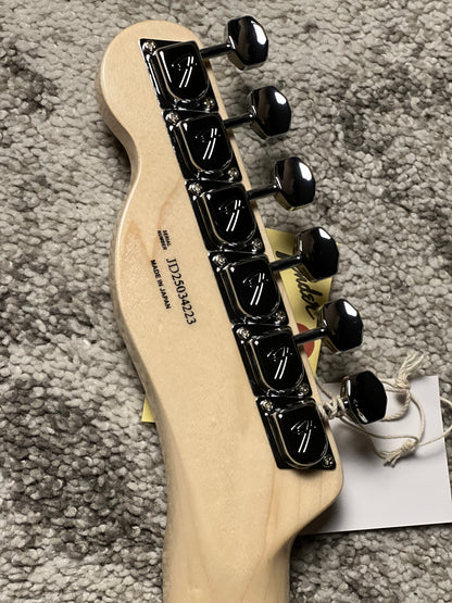 Fender Japan Traditional II 70s Telecaster Custom with Maple FB in Black JD25034223