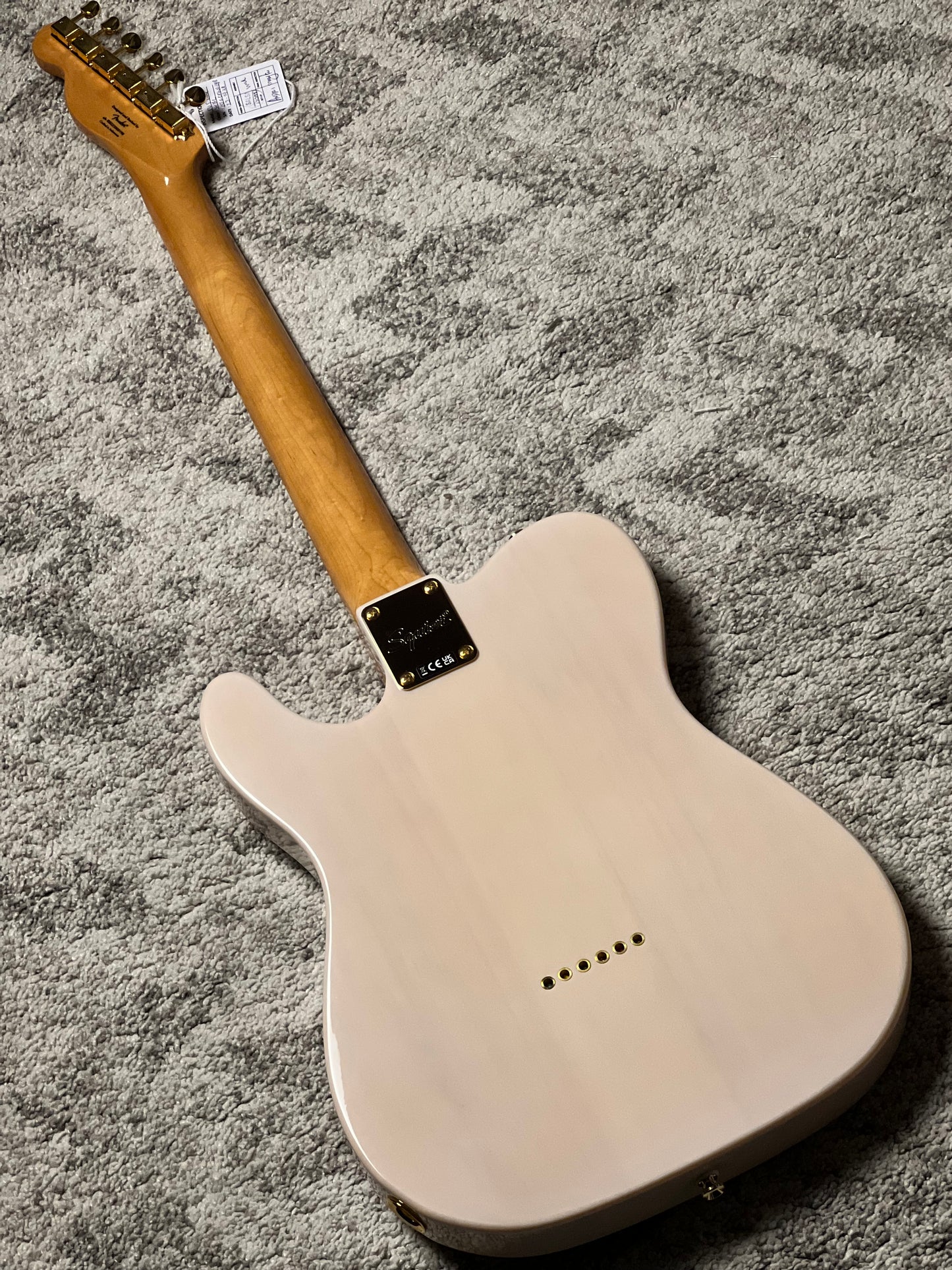 Squier FSR Classic Vibe 50s Telecaster with Maple FB in White Blonde