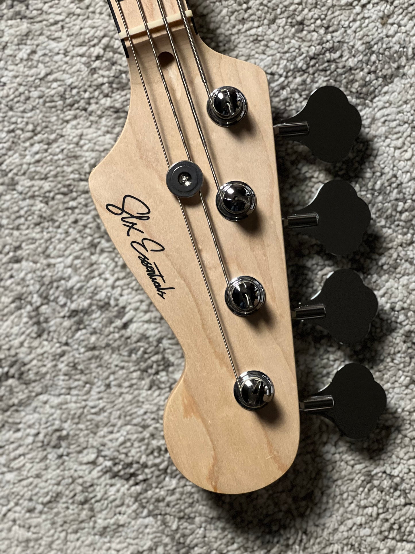 SLX Sparrow 70s Special Essentials with Maple FB in Vintage Natural