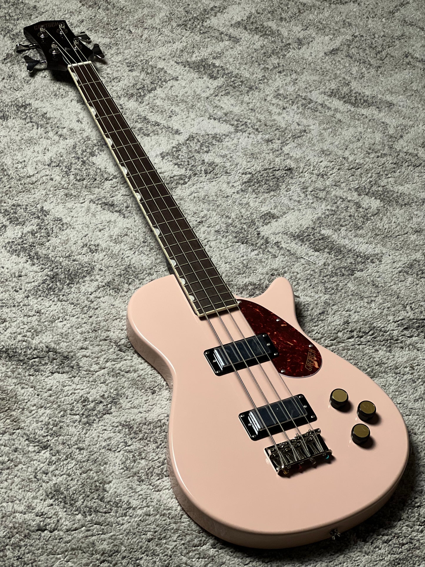Gretsch Streamliner Jet Club Bass Single-Cut with Laurel FB in Shell Pink