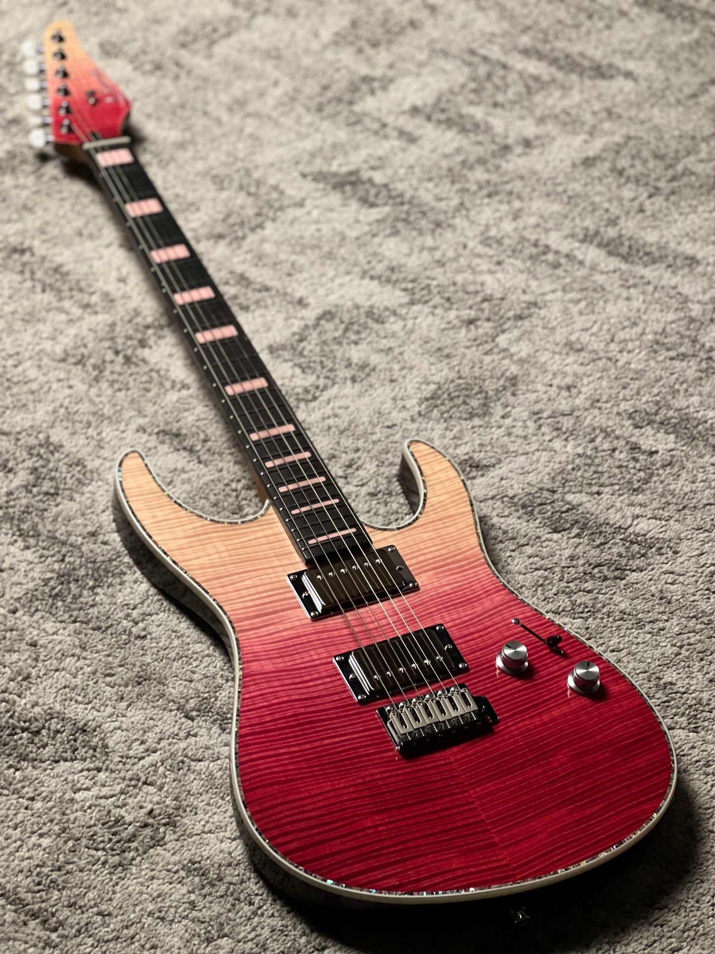 Dhatarattha Custom DST HH Flame in Magenta Surf with Rosewood FB