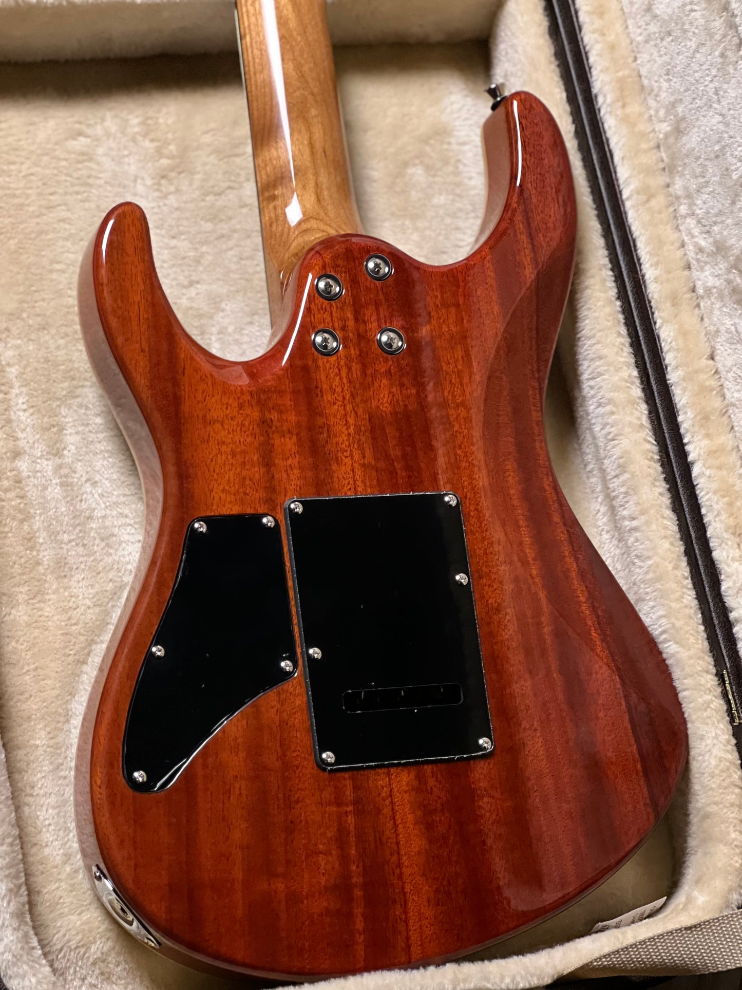 SQOE SEIB998 HSH BK in Caramel Black