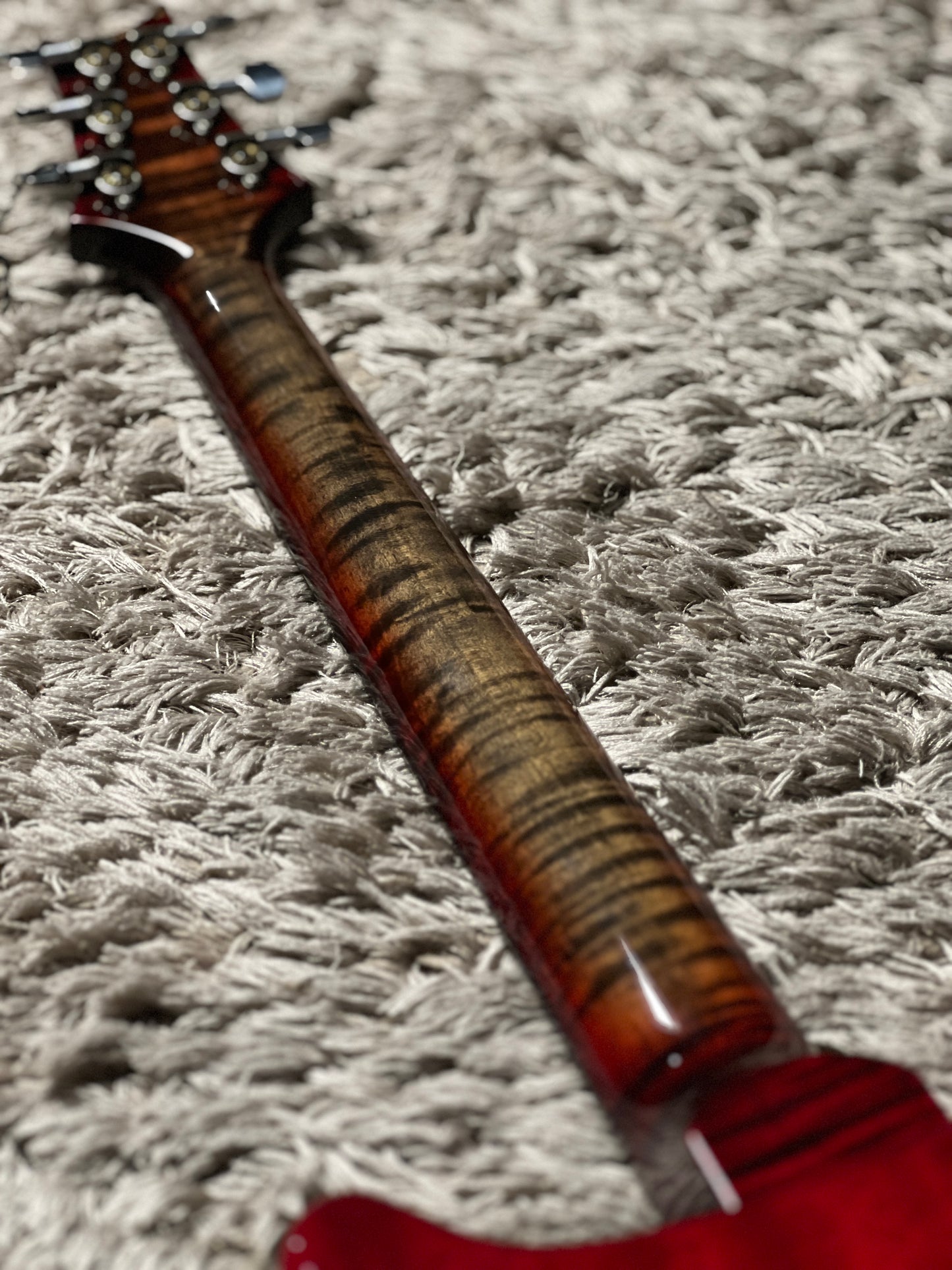 PRS Custom 24 10 Top In Charcoal Cherry With Stained Flame Neck 241400