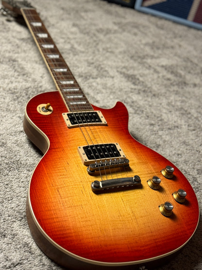 Gibson Les Paul Standard Faded 60s In Vintage Cherry Sunburst with Case 204130110