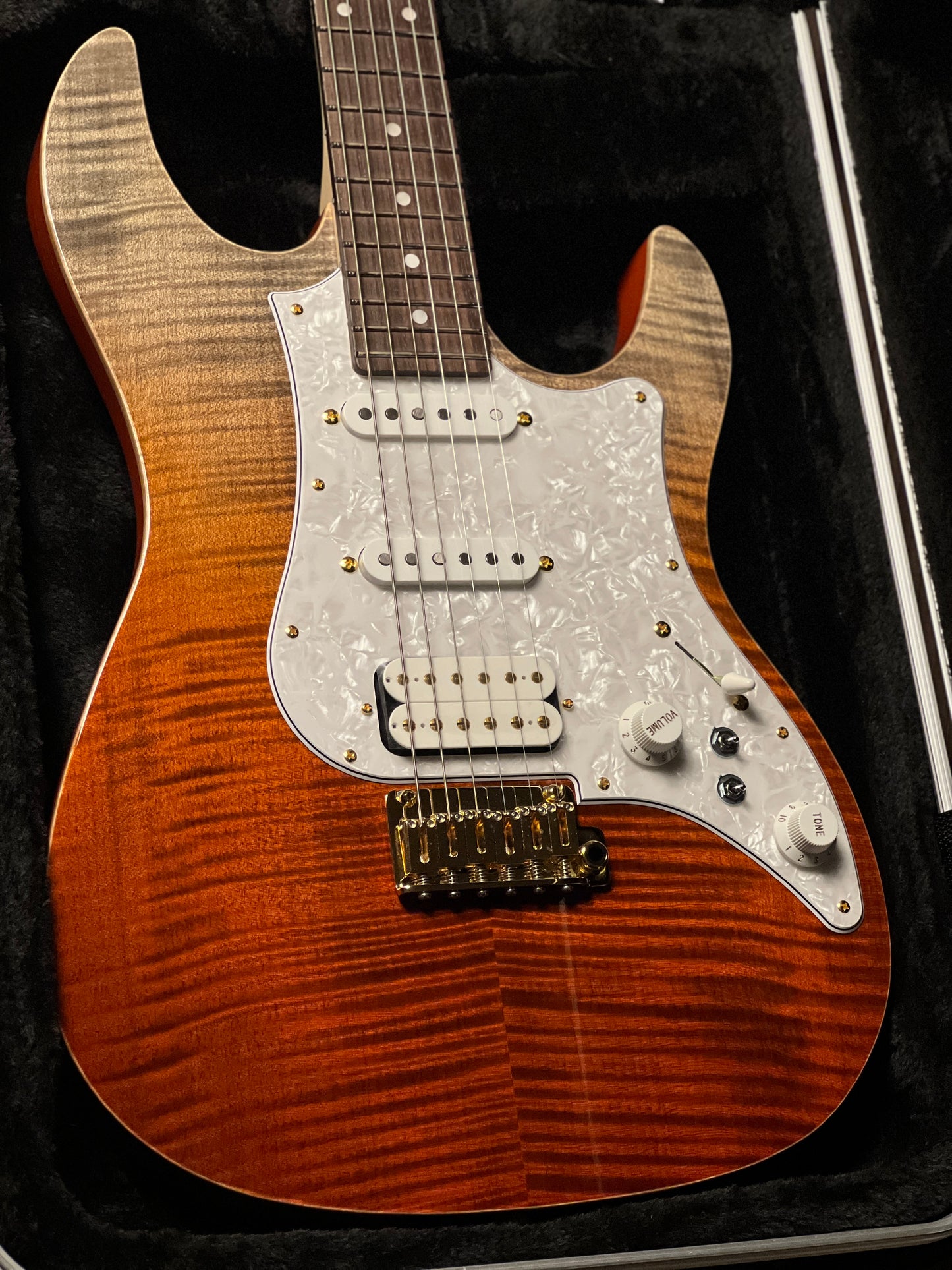 Fujigen FGN Expert EOS2-FM-R Odyssey in Ripe Kaki Gradation J230350