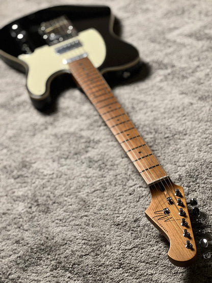UW GuitarWorks Vintage Custom in Black