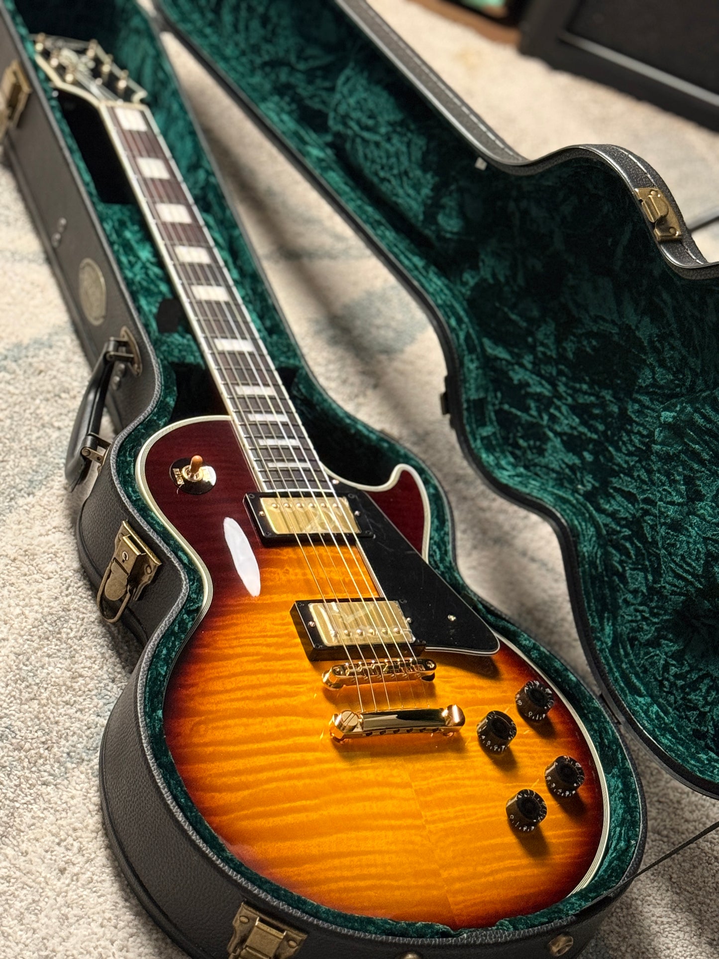 Tokai Love Rock Japan LC-101S-F BS in Brown Sunburst 2551233