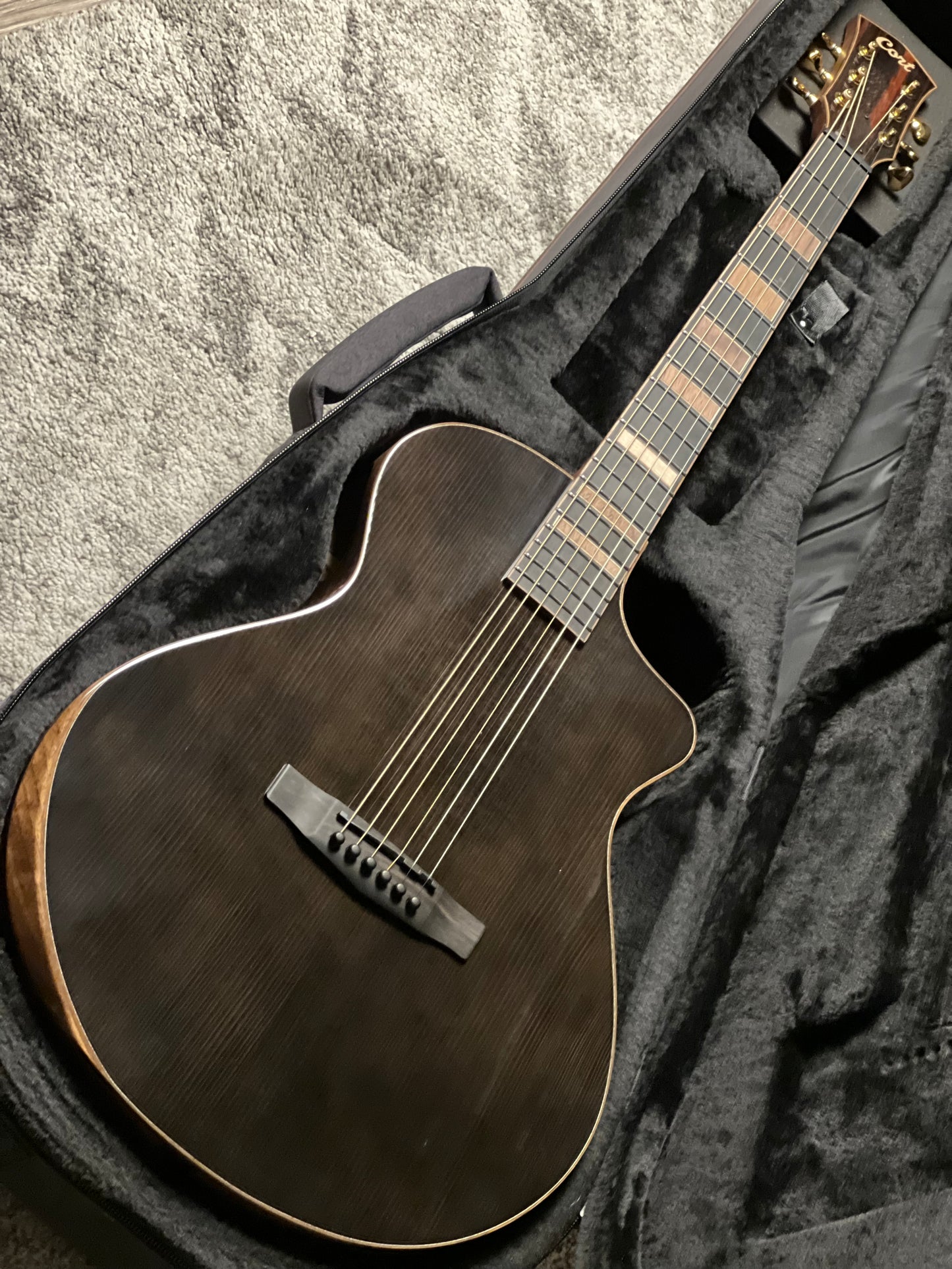 Cort Modern TBK in Trans Black Gloss CA260402762
