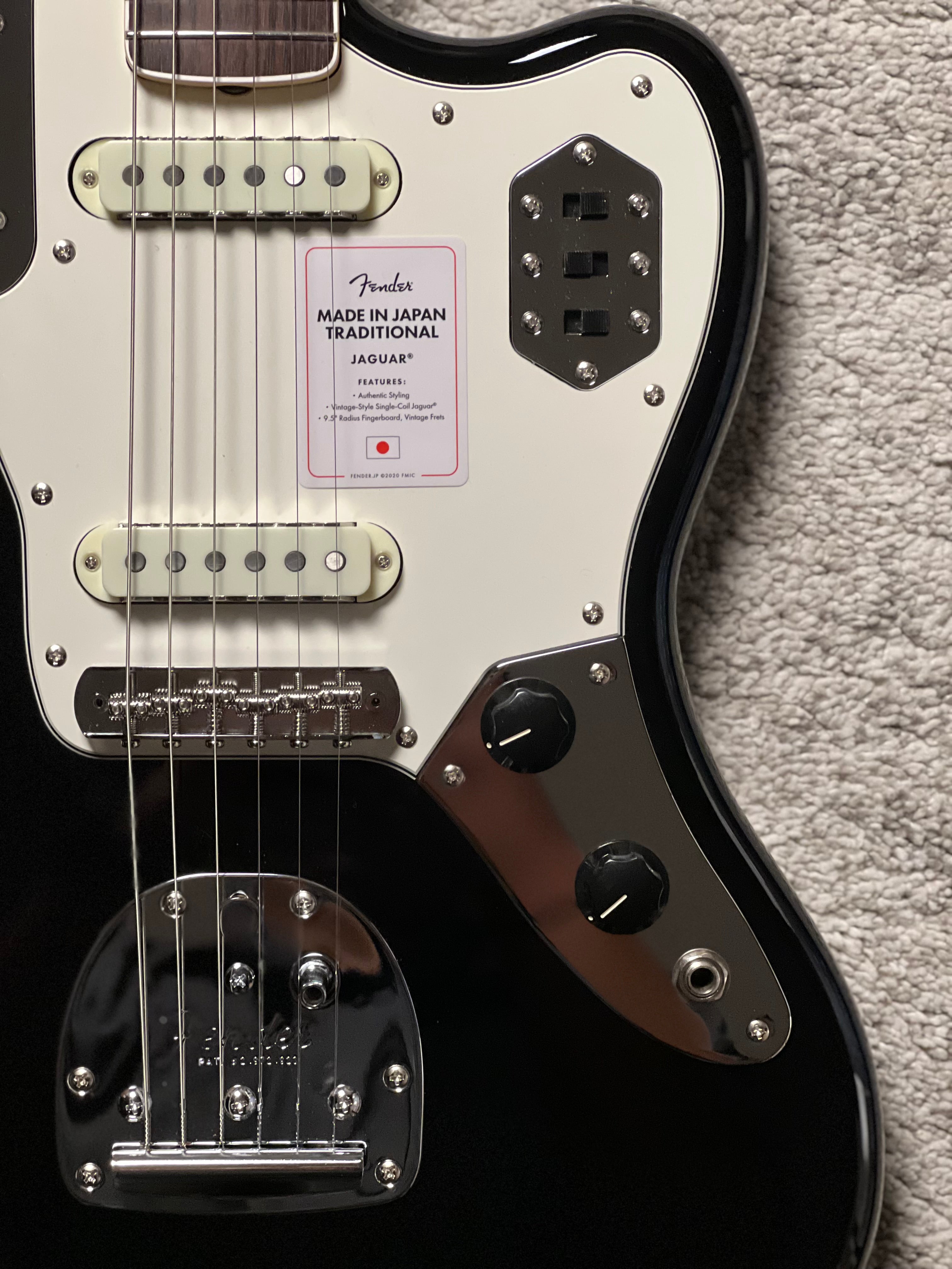 Fender Japan Traditional Late 60s Jaguar with RW FB in Black