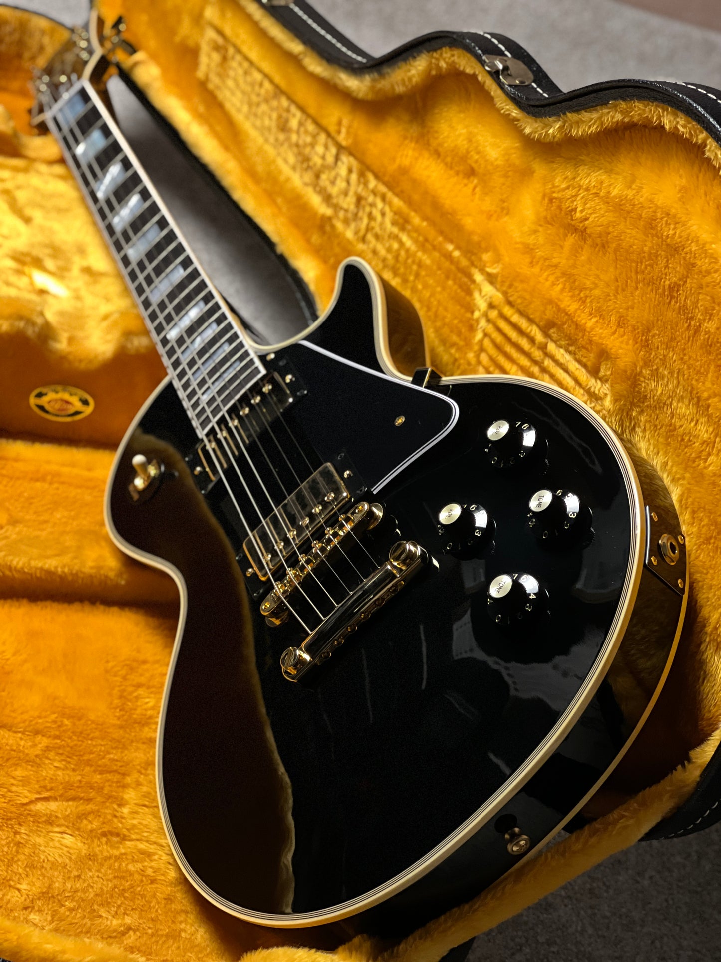 Gibson 1968 Les Paul Custom Reissue Gloss in Ebony w/Case 503938