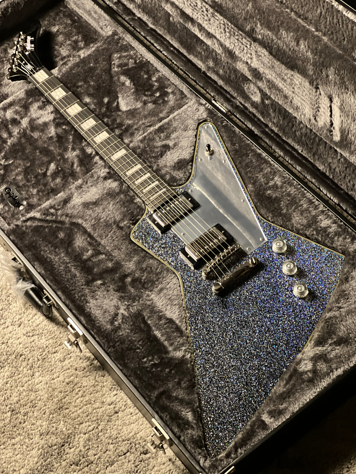 Epiphone Lzzy Hale Explorer Custom in Black Diamond Holographic Sparkle