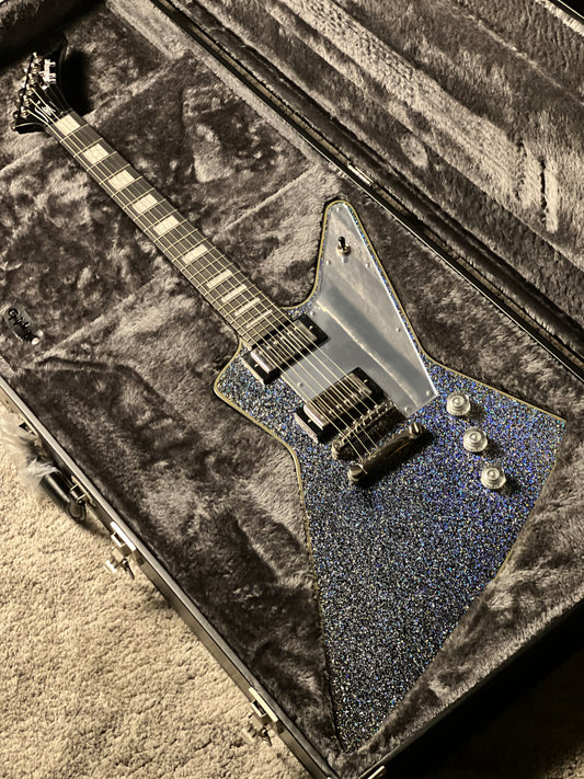 Epiphone Lzzy Hale Explorer Custom in Black Diamond Holographic Sparkle