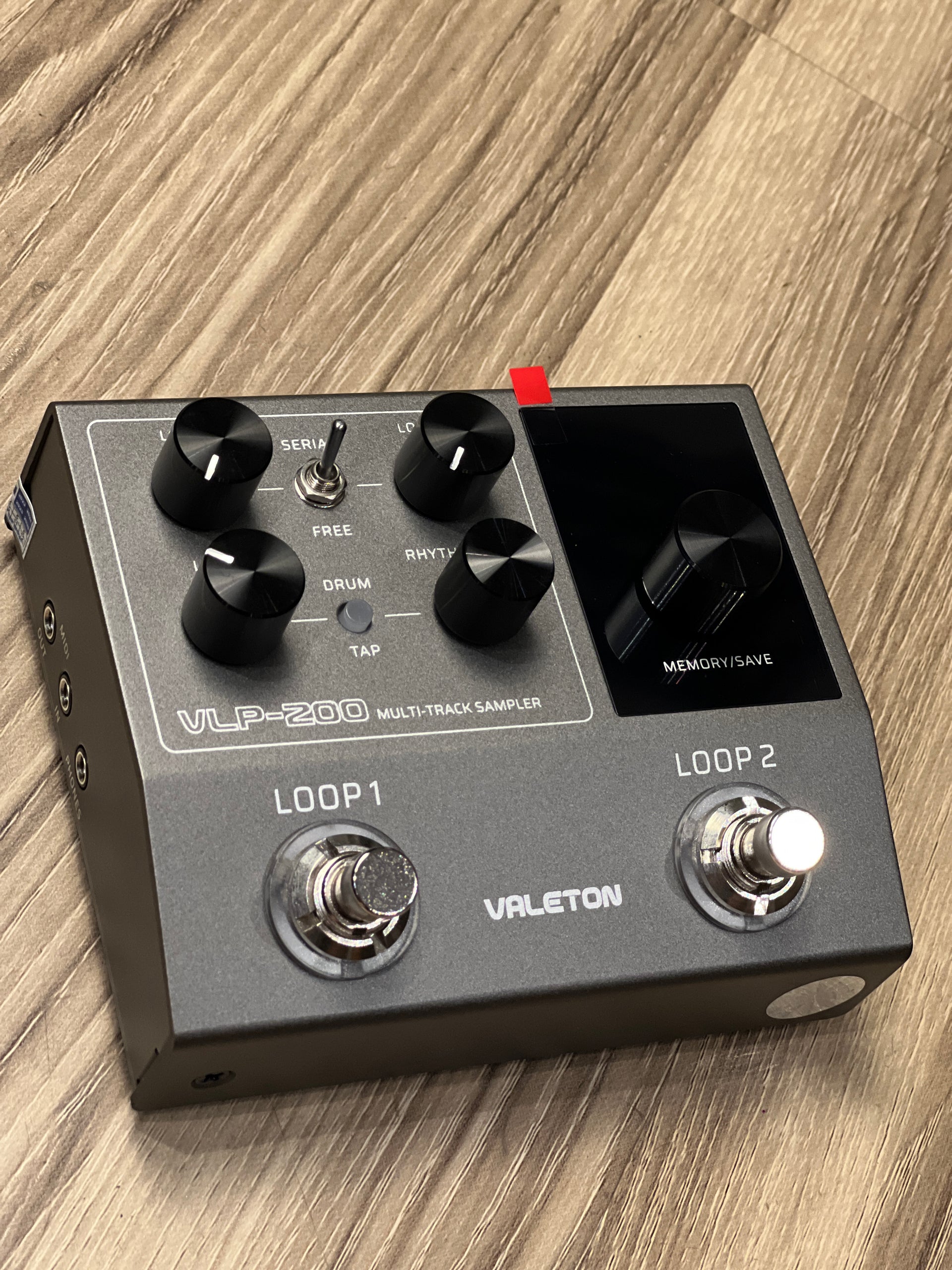 multi track looper pedal Valeton VLP-200 Muti Track Sampler and Looper – nafiriguitar.com