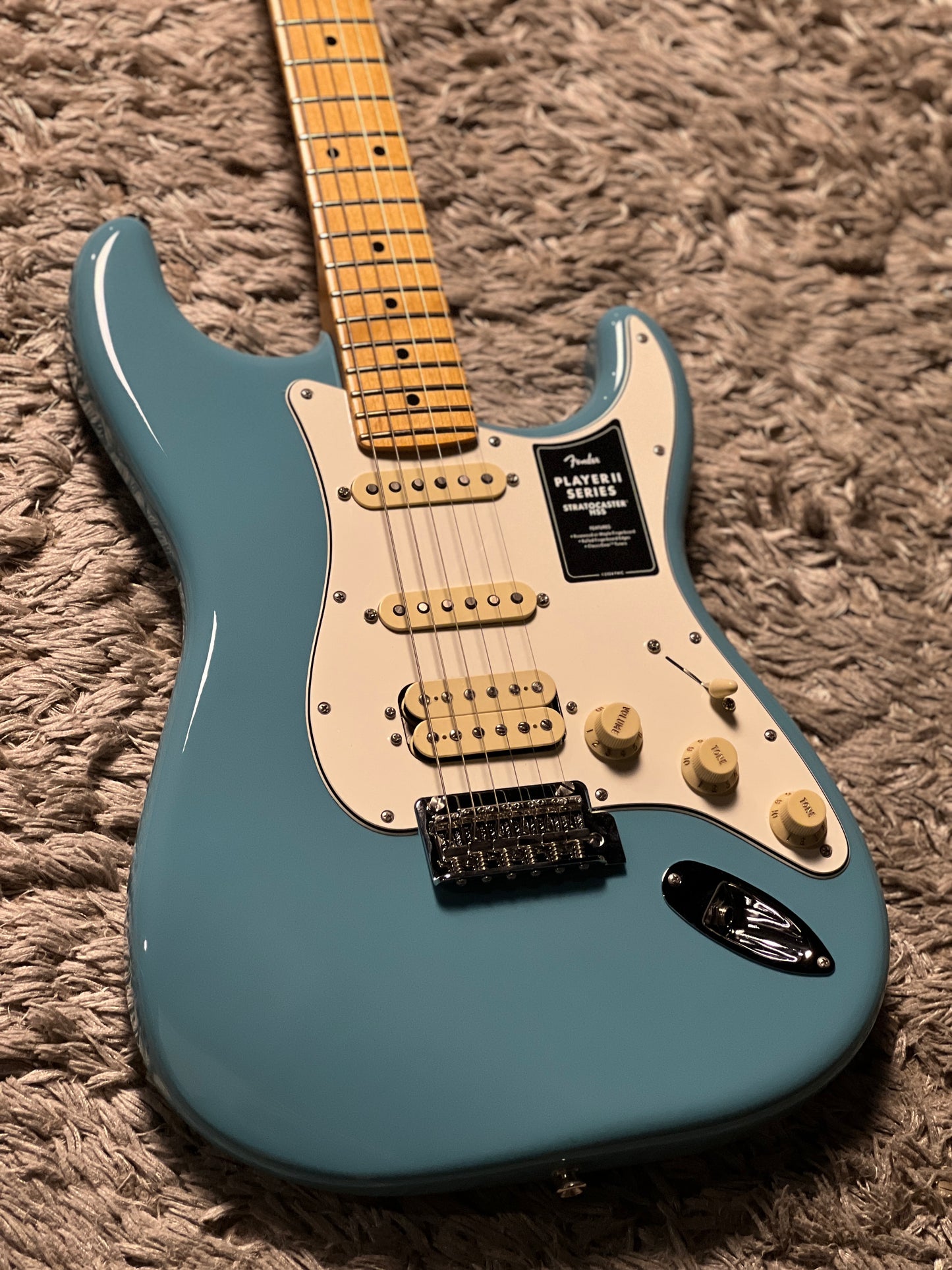 Fender Player II Stratocaster HSS With Maple FB In Aquatone Blue