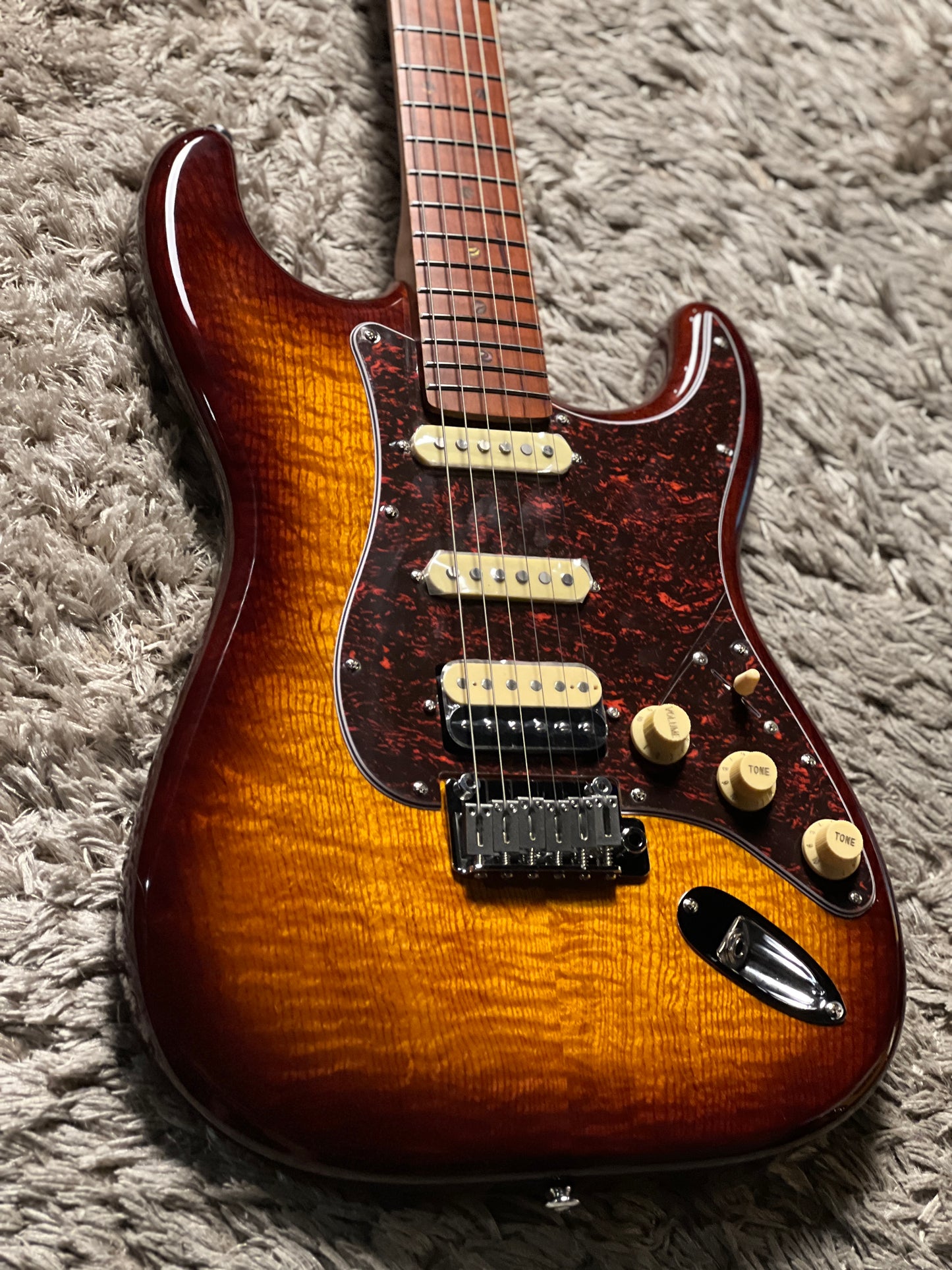 Soloking MS-1 FM Artisan with Roasted Flame Maple Neck in Bourbon Burst Nafiri Special Run