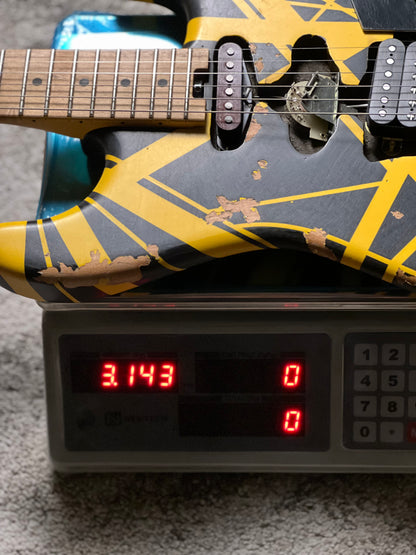 EVH Striped Series Frankenstein Frankie in Black w/Yellow Stripes