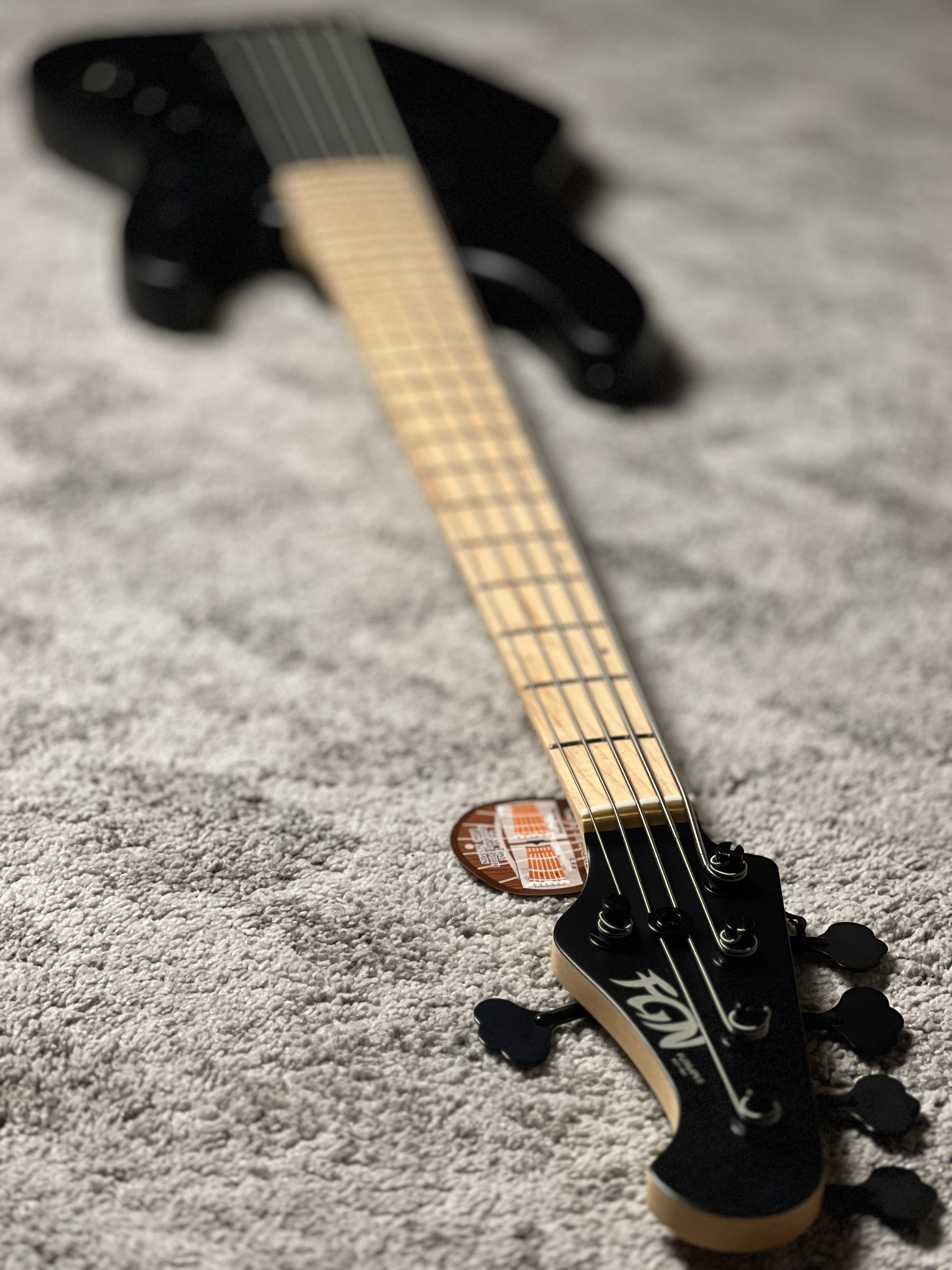 ベース Fujigen Custom Shop Timeless Timber Fujigen FGN Mighty Jazz JMJ52-ASH-DEM/OPB in Open Pore Black