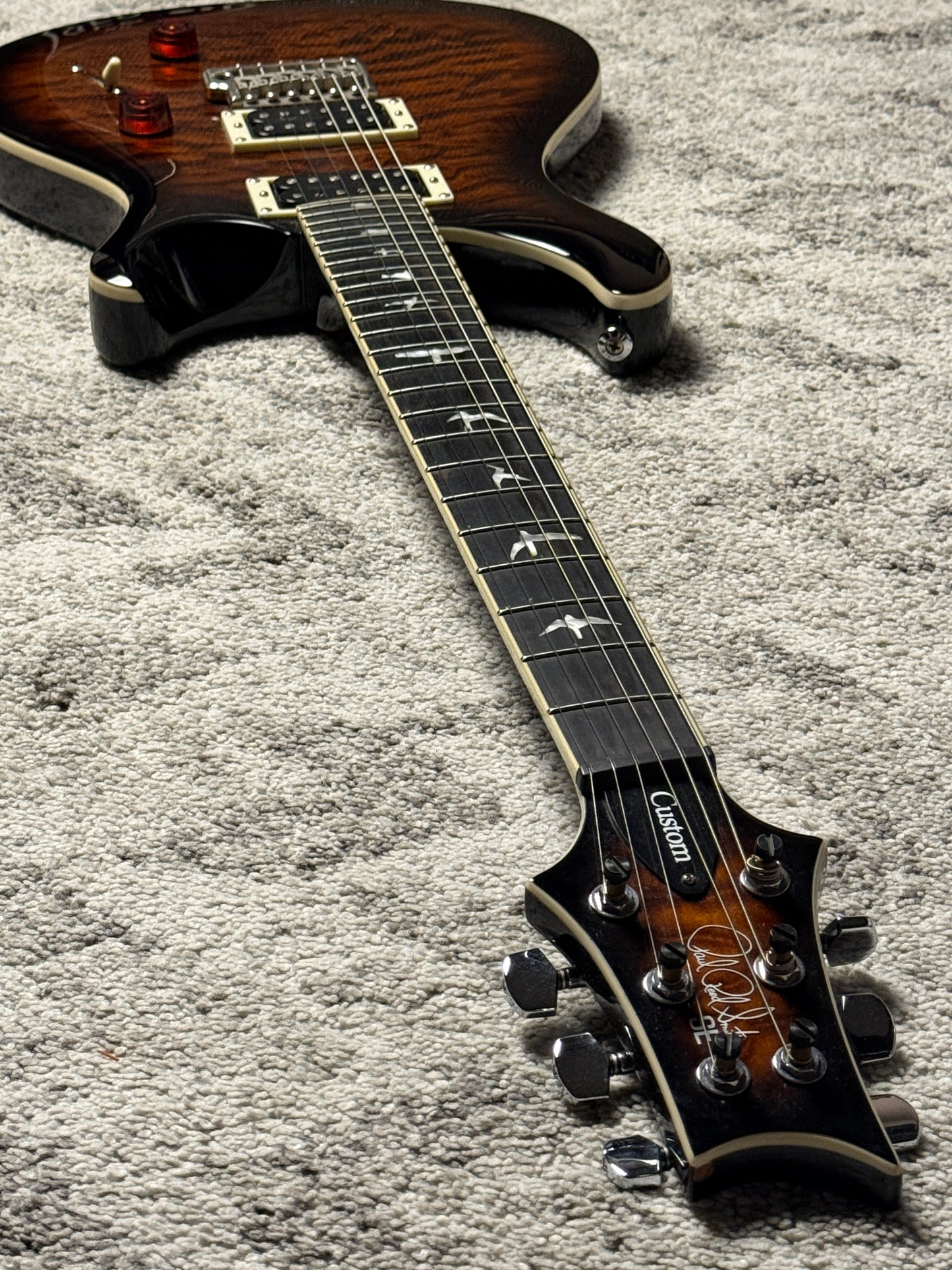 PRS SE Custom 24 Quilt Top in Black Gold Burst F081418 (USED)