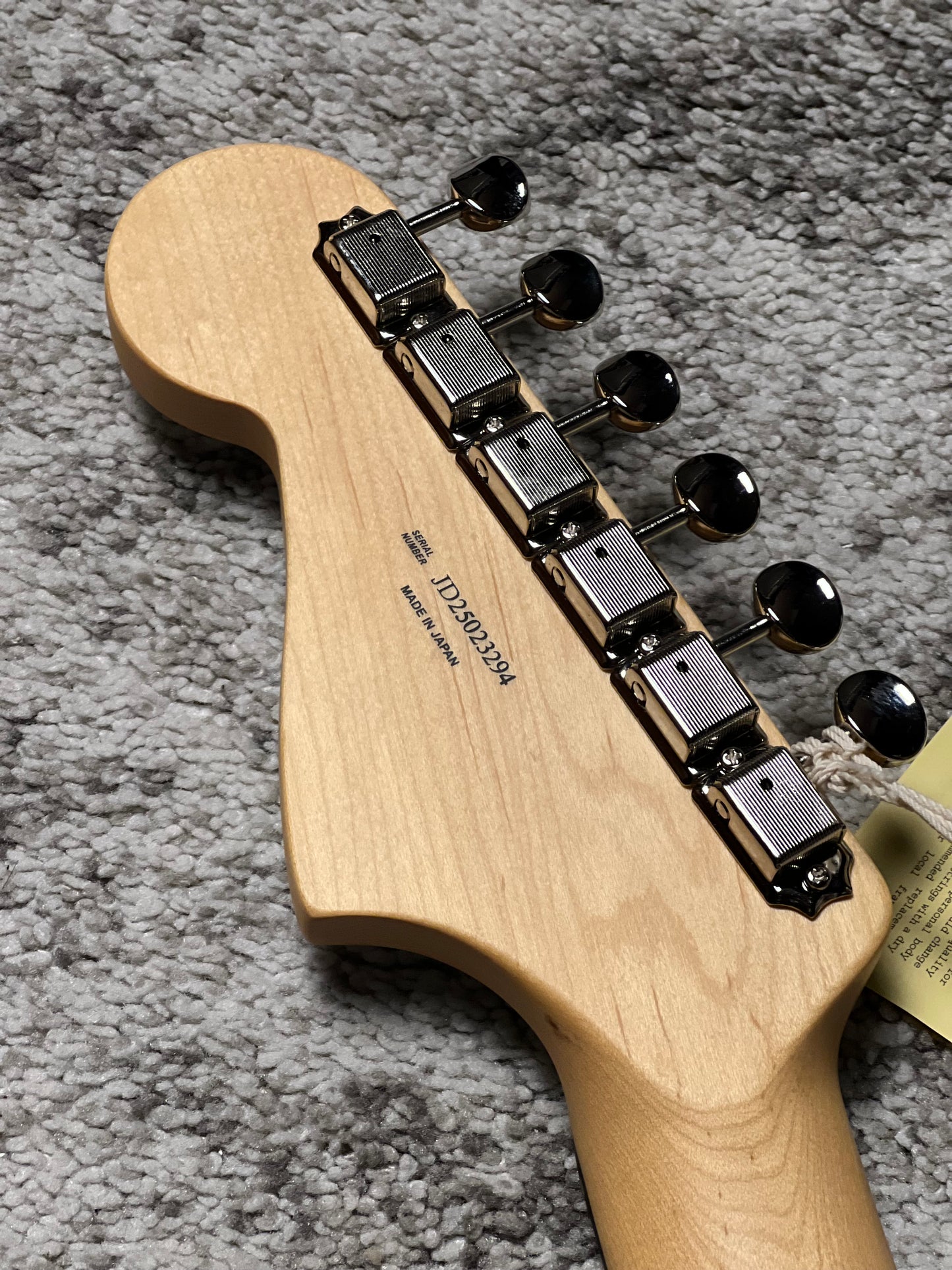 Fender MIJ Limited Jazzmaster with RW FB in Blanc JD25023294