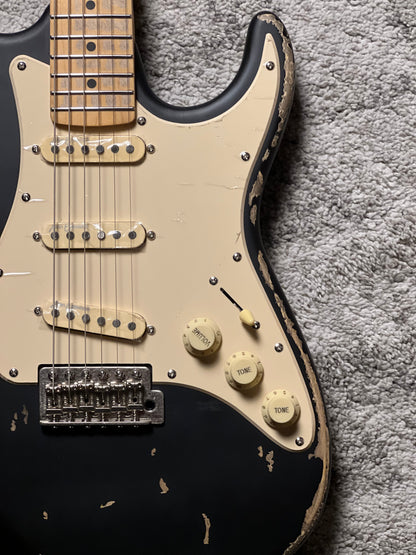 Soloking MS-1 Tribute 50s SSS Relic with Maple FB in Black