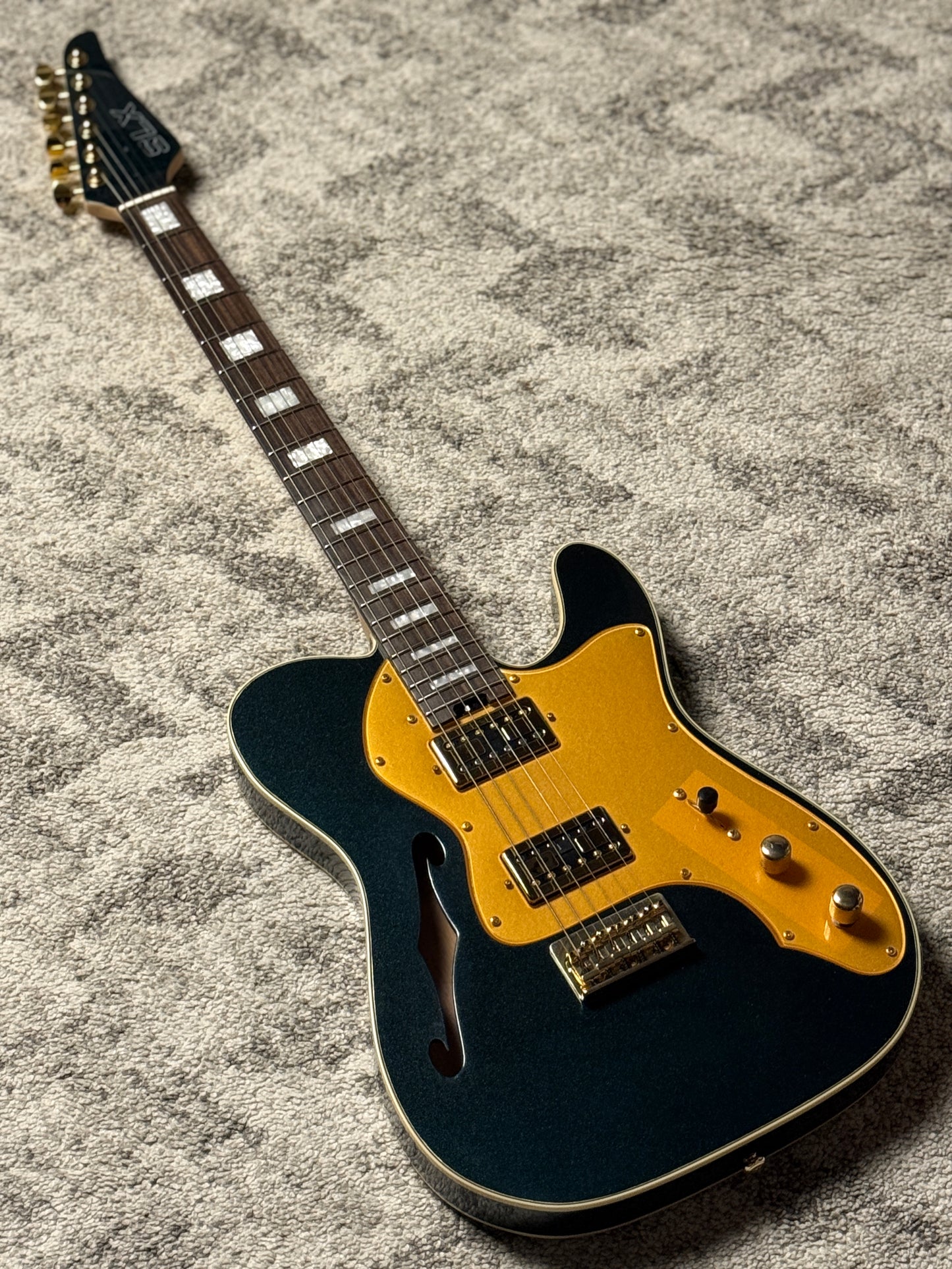 SLX Raven Thinline Super Deluxe in Sherwood Green Metallic with Rosewood FB and Gold Hardware