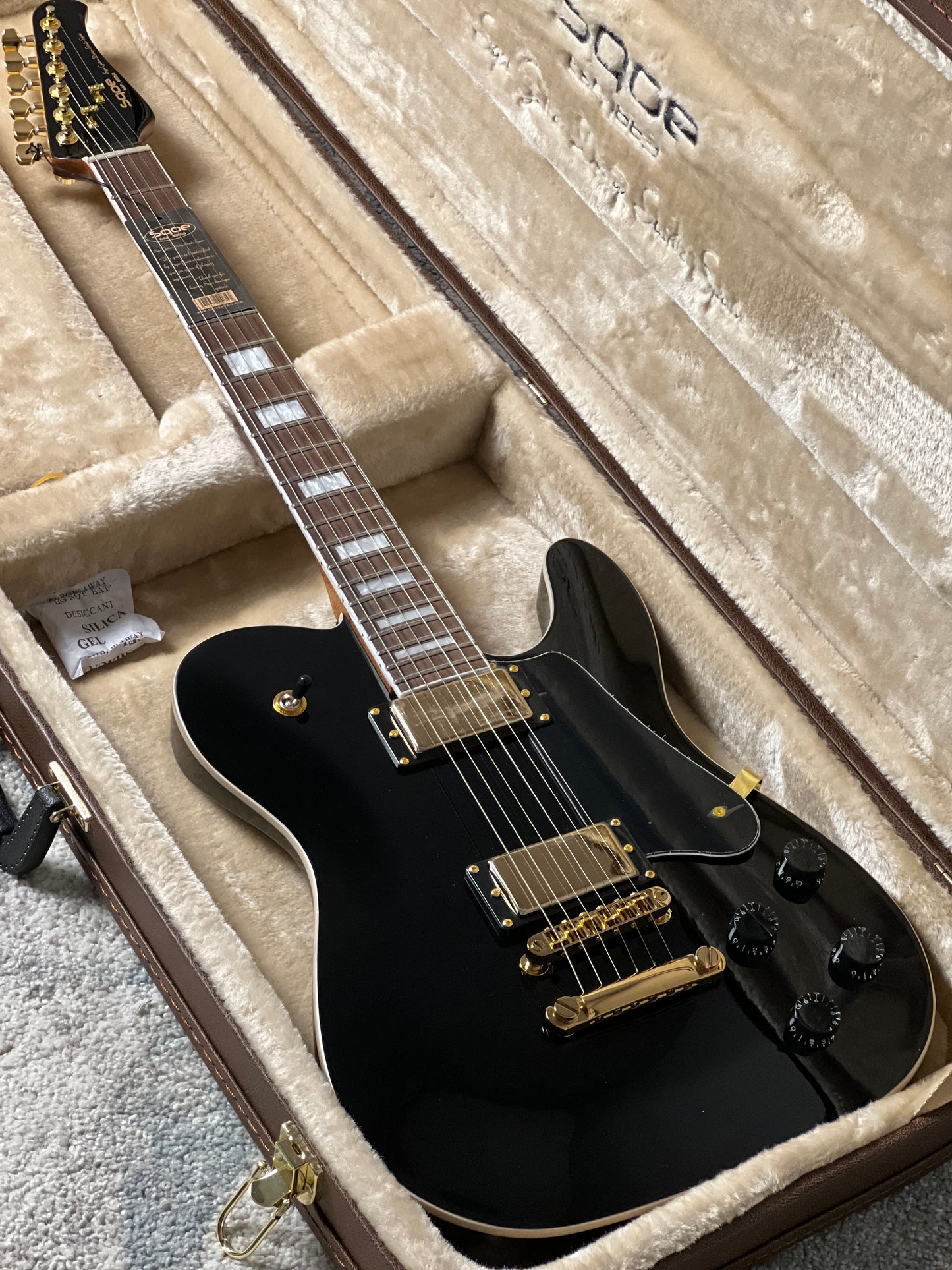 SQOE SETLP1100 Premium Caston Series Professional Limited Edition in Black