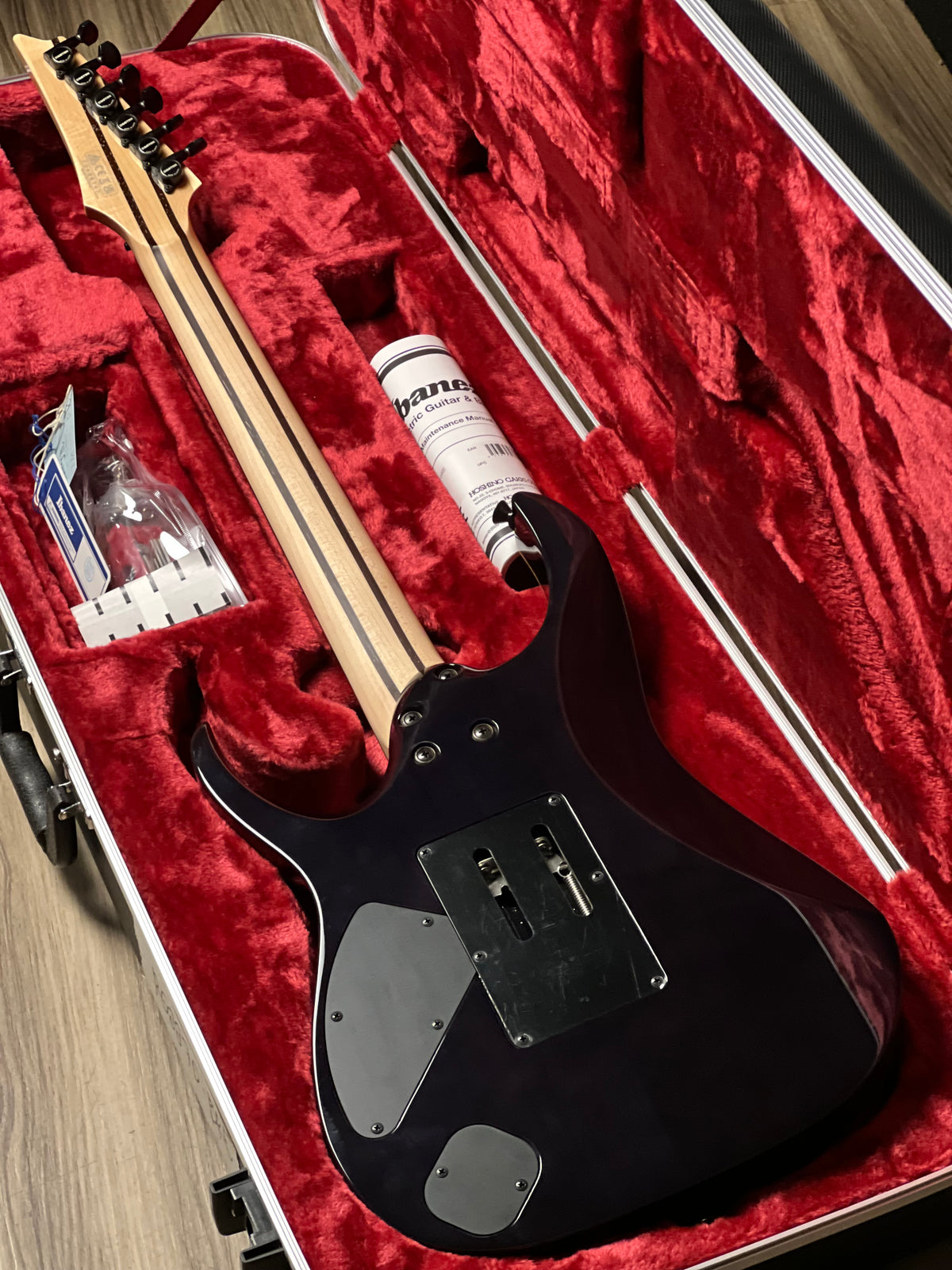 Ibanez J Custom RG8870 w/Case In Black Rutile P2406747