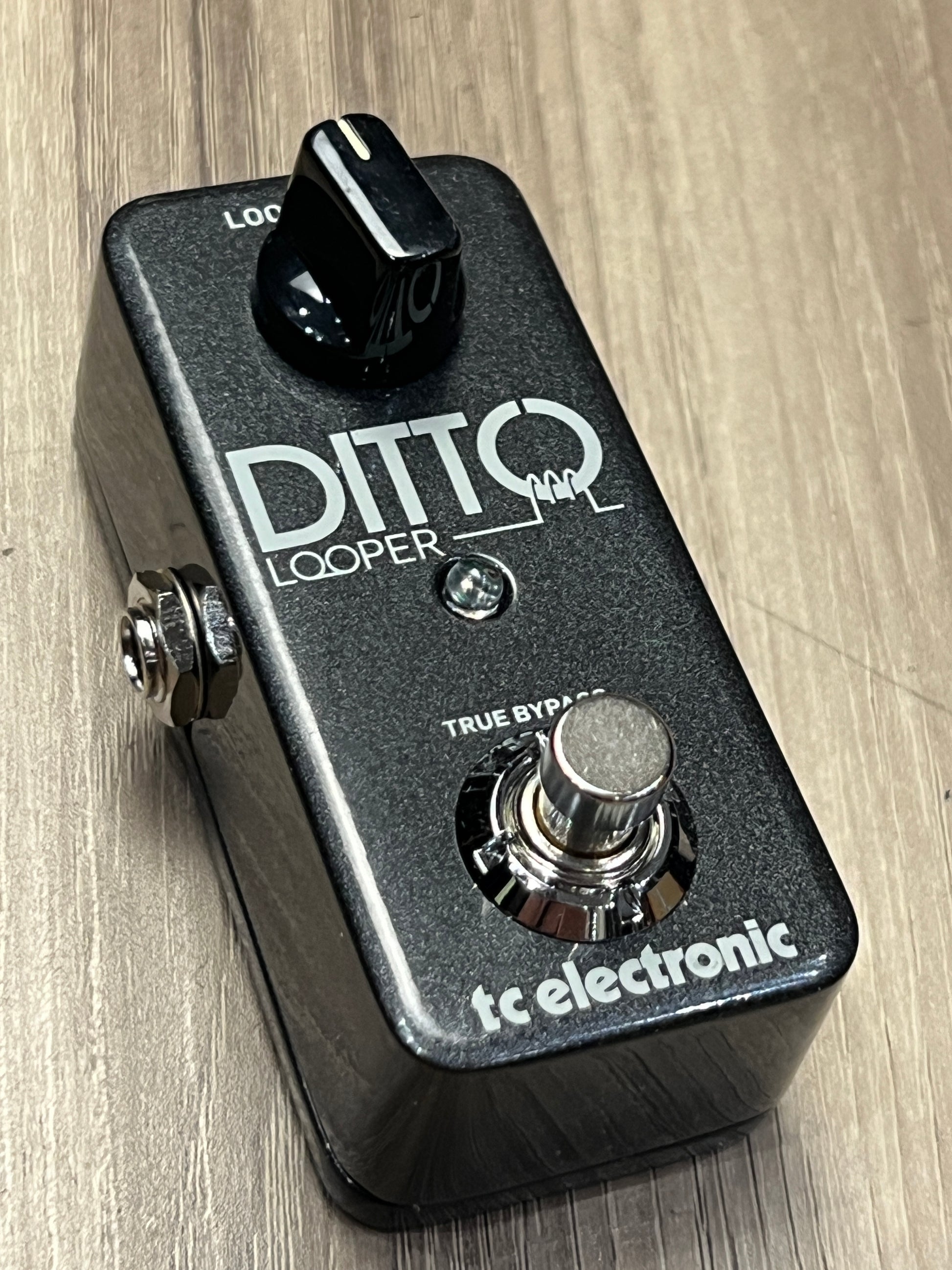ditto effect pedal TC Electronic Ditto Looper Pedal – nafiriguitar.com