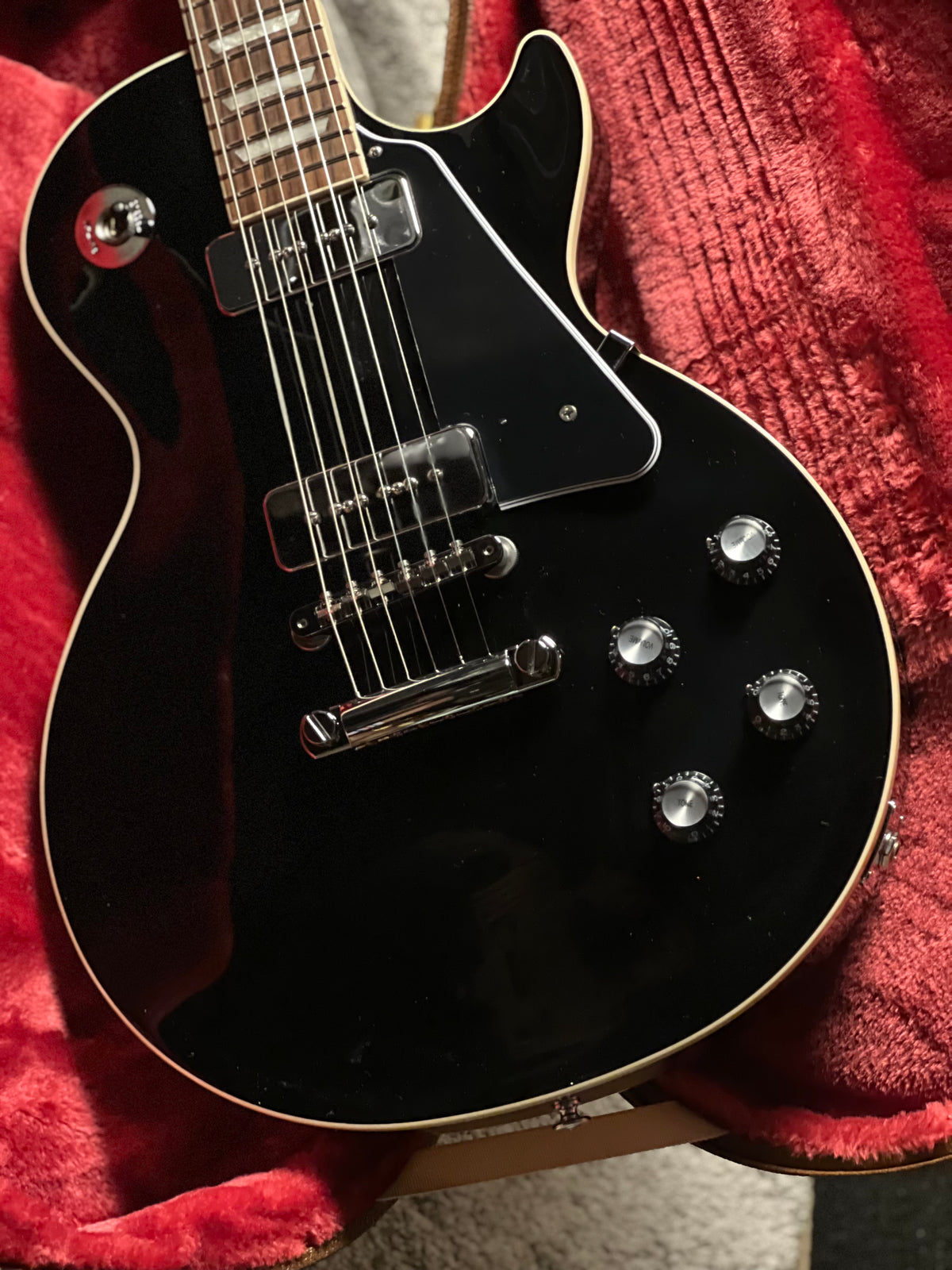 Gibson Noel Gallagher Les Paul Standard in Ebony w/Case 234550060