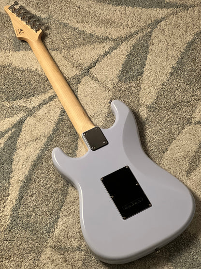 SLX Hawk Classic Essentials 22 HSS with Maple FB in Sonic Blue