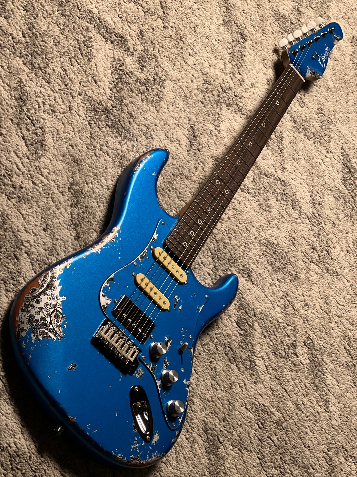 Dhatarattha Performance DST HSS in Blue over Black Paisley with RW FB and Nitrocellulose Lacquer Relic Level 2