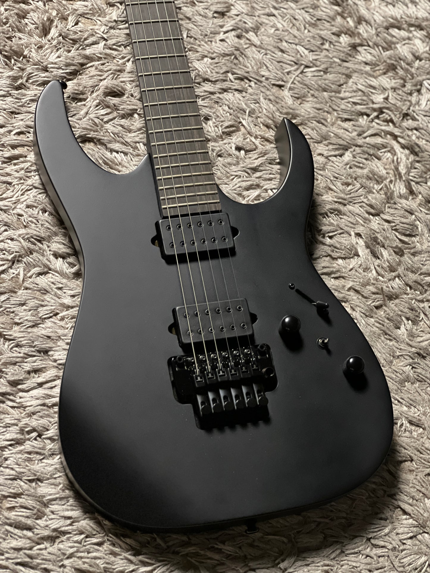 Ibanez RGRB620-BKF in Black Flat